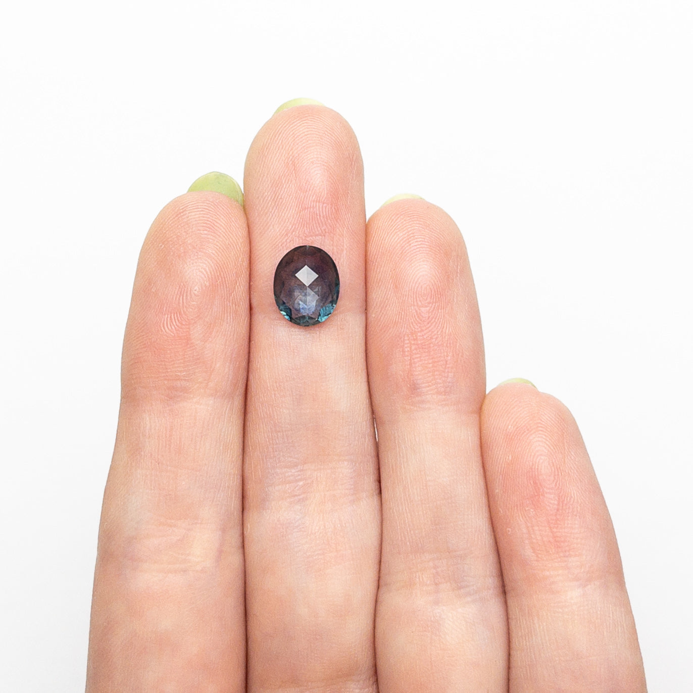 1.75ct 8.90x7.31x3.14mm Oval Rosecut Sapphire 26582-03-Staghead Designs