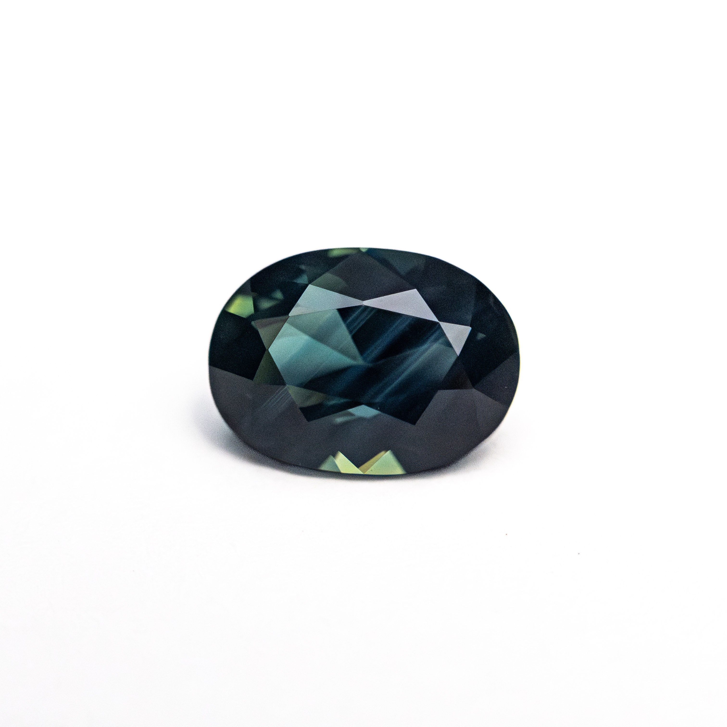 1.16ct 7.27x5.33x3.86mm Oval Brilliant Sapphire 26621-02-Staghead Designs
