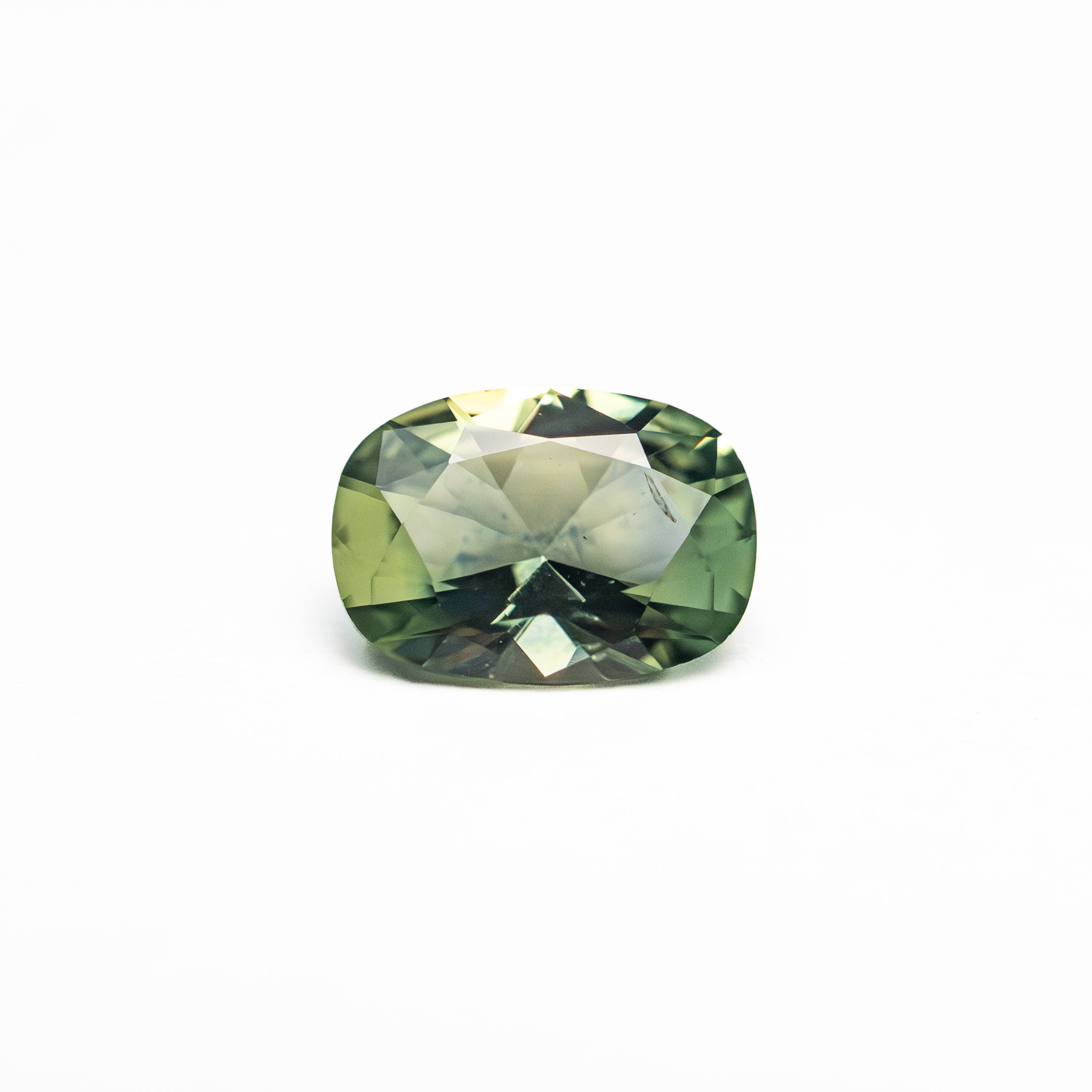 0.69ct 6.48x4.62x2.83mm Cushion Brilliant Sapphire 26673-01-Staghead Designs