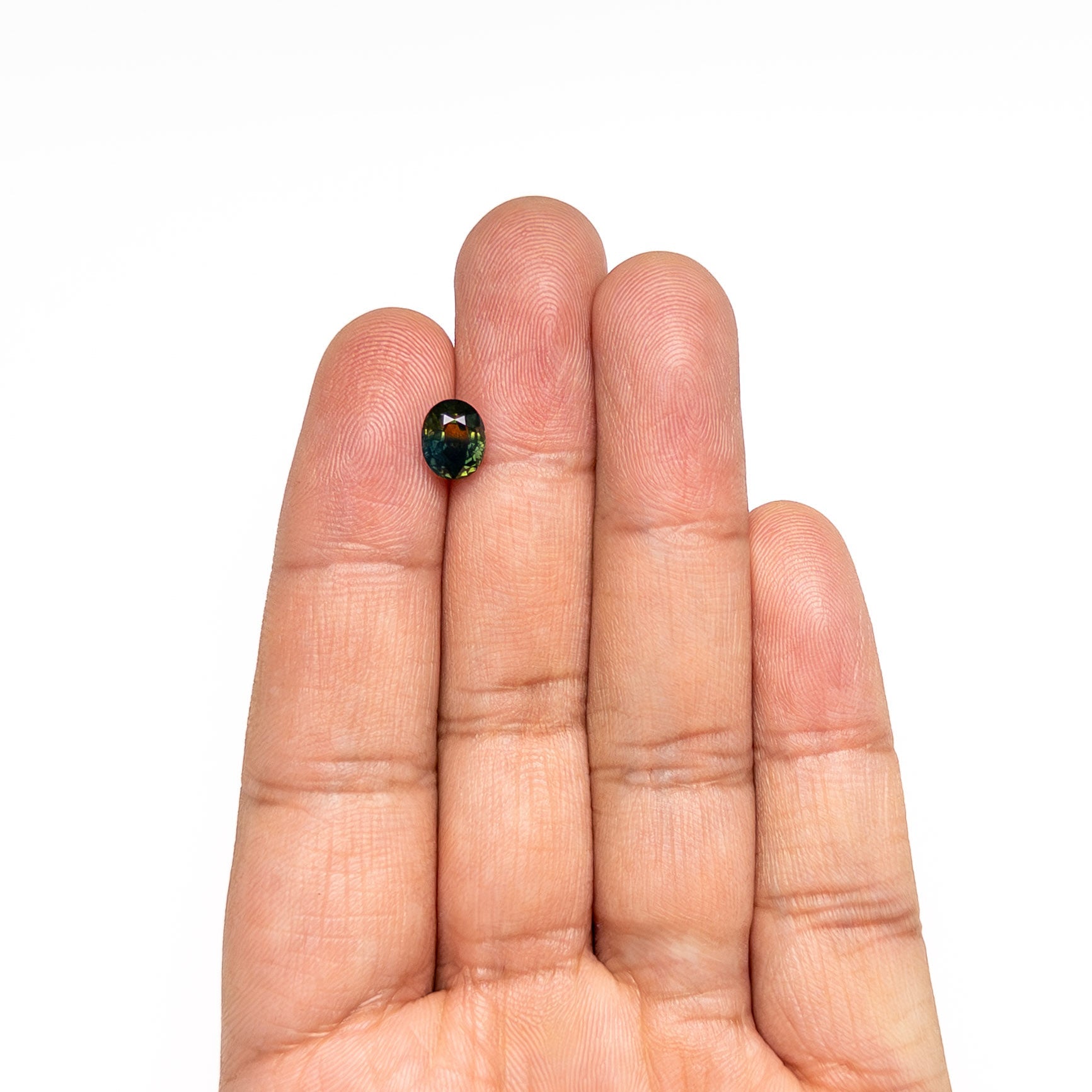 1.99ct 7.73x6.23x4.66mm Oval Brilliant Sapphire 26721-02-Staghead Designs