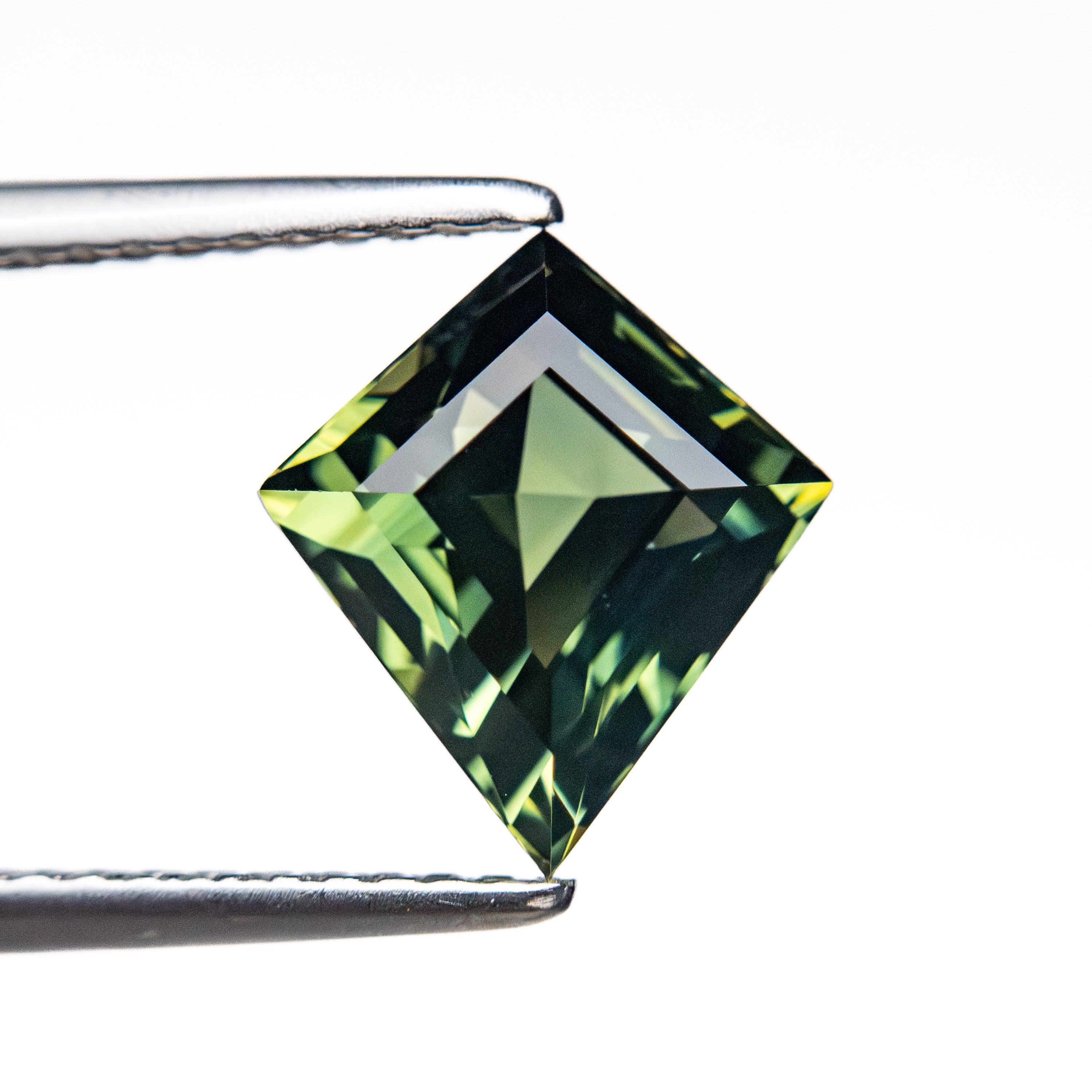 2.48ct 9.97x8.87x5.20mm Kite Step Cut Sapphire 26731-02-Staghead Designs
