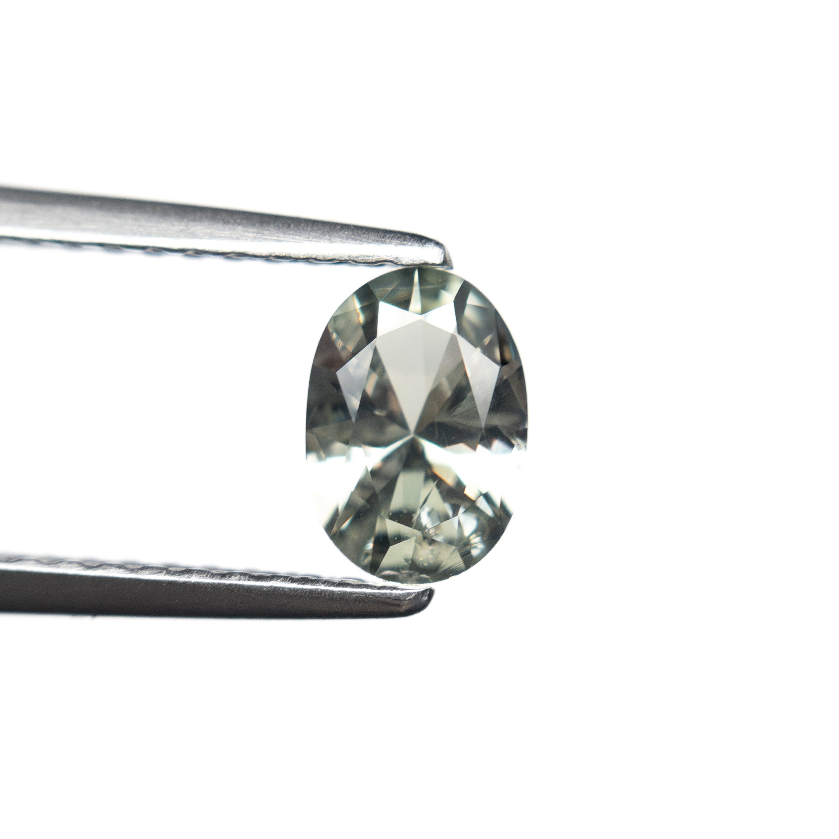 0.57ct 6.23x4.30x2.67mm Oval Brilliant Sapphire 26765-07