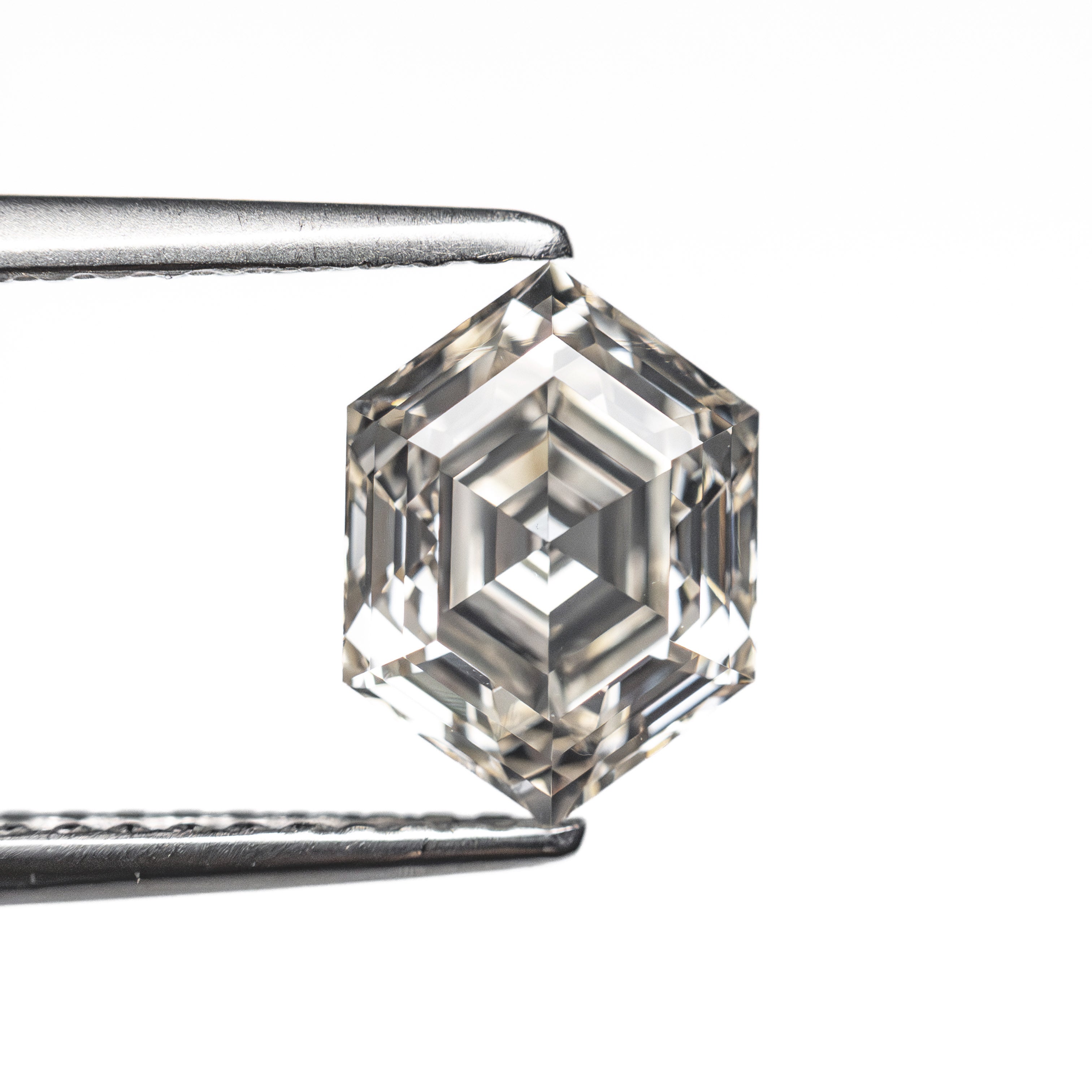 1.60ct 8.52x6.21x4.33mm VS1 M Hexagon Step Cut 🇨🇦 26831-01-Staghead Designs