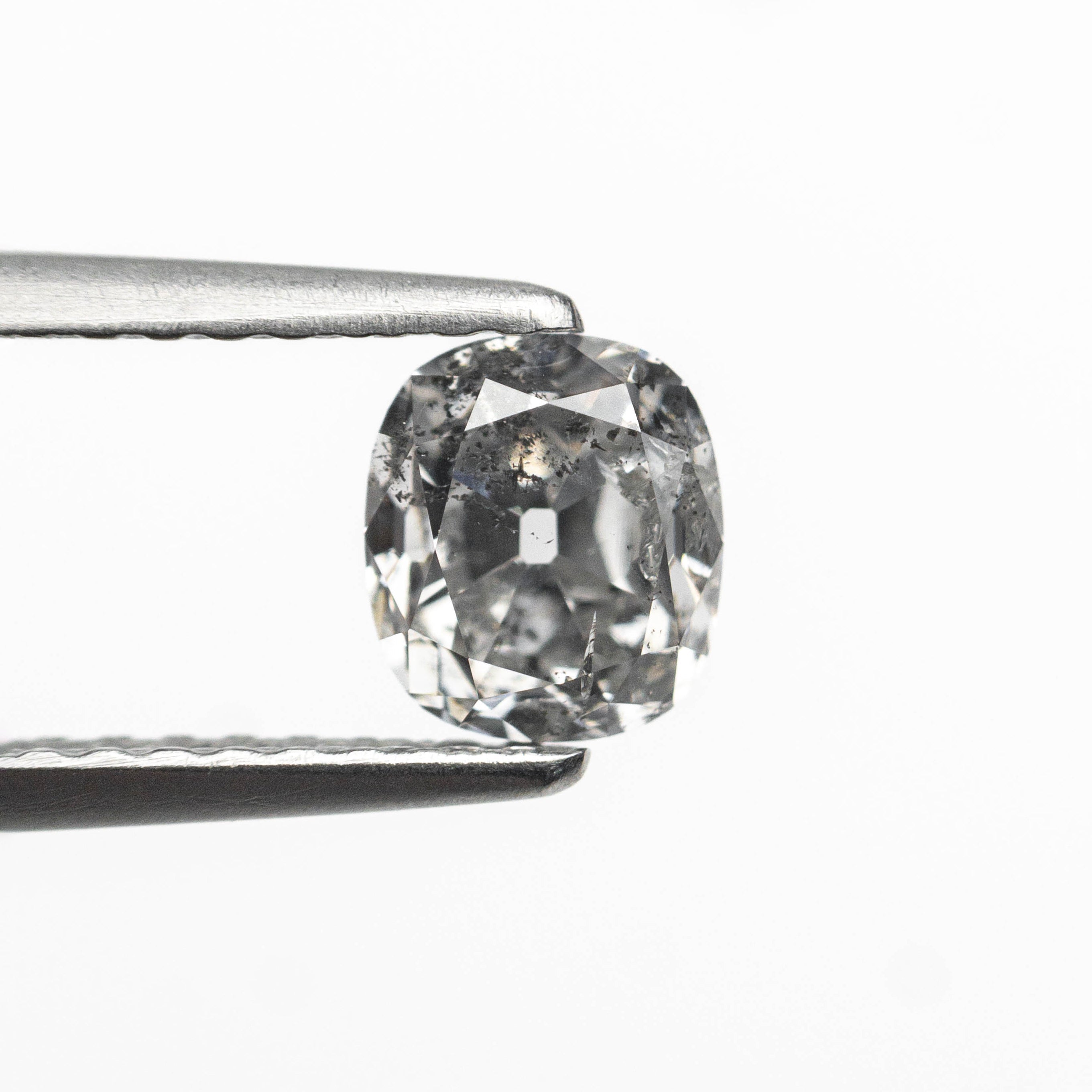 0.75ct 5.55x4.90x3.38mm Modern Antique Old Mine Cut 🇨🇦 27008-01-Staghead Designs