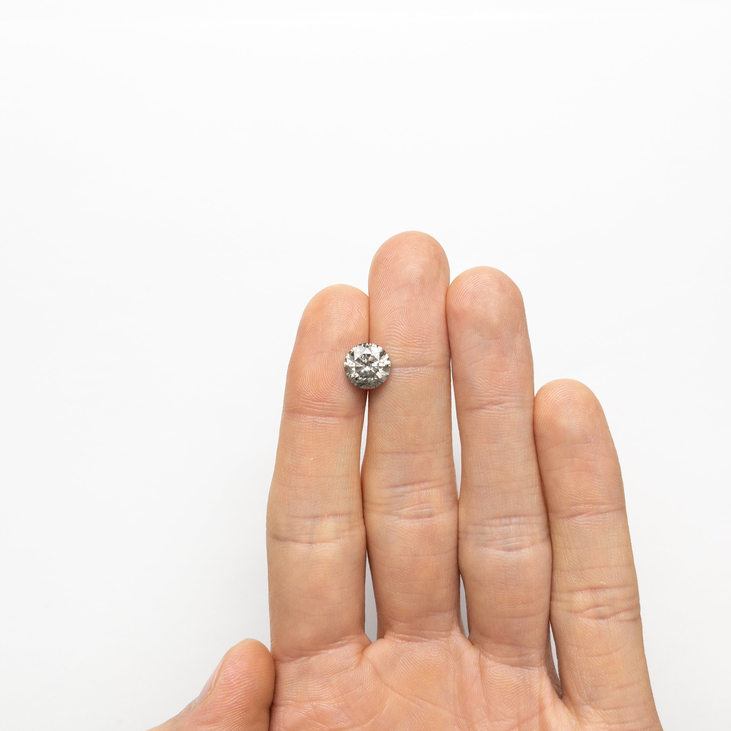 3.04ct 8.99x8.96x5.87mm Round Brilliant 27051-02-Staghead Designs