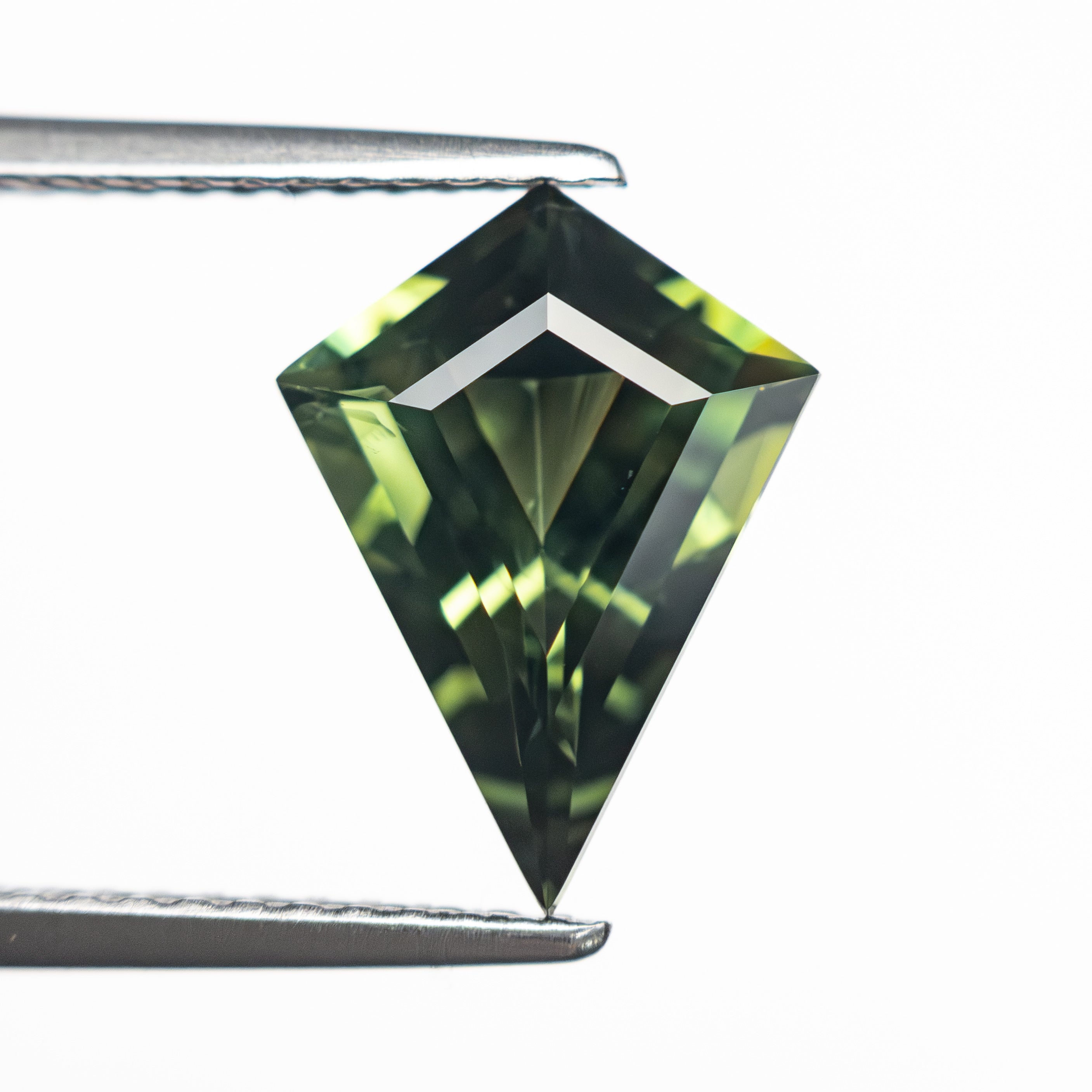 1.80ct 10.56x7.33x4.67mm Kite Step Cut Sapphire 27139-01-Staghead Designs