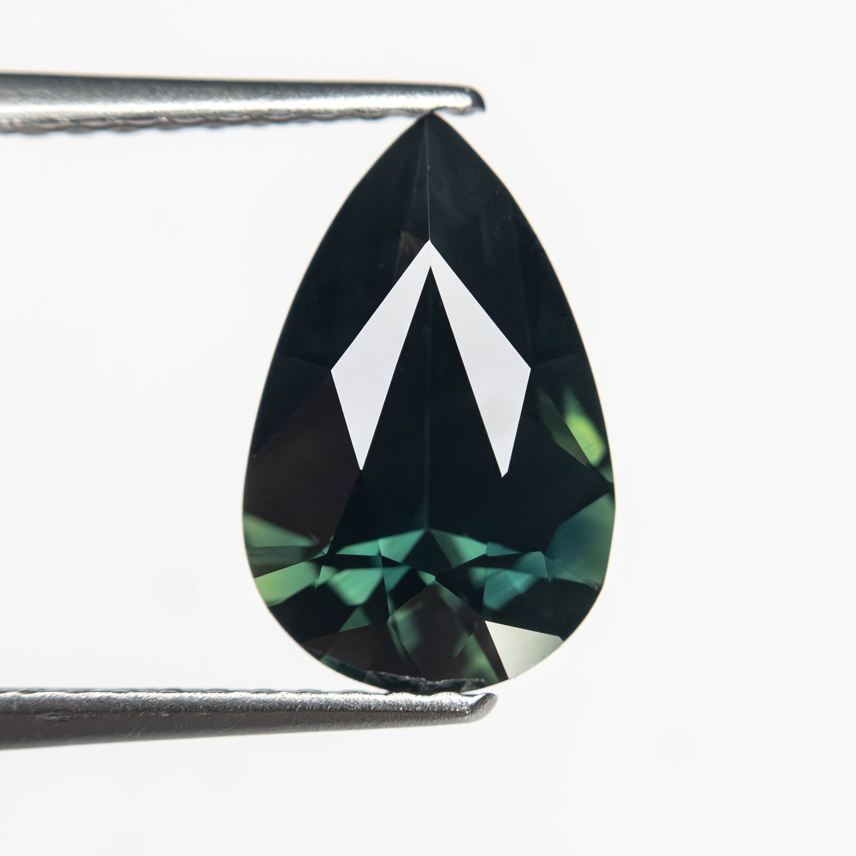 2.25ct 11.00x7.03x4.41mm Pear Brilliant Sapphire 27148-03-Staghead Designs