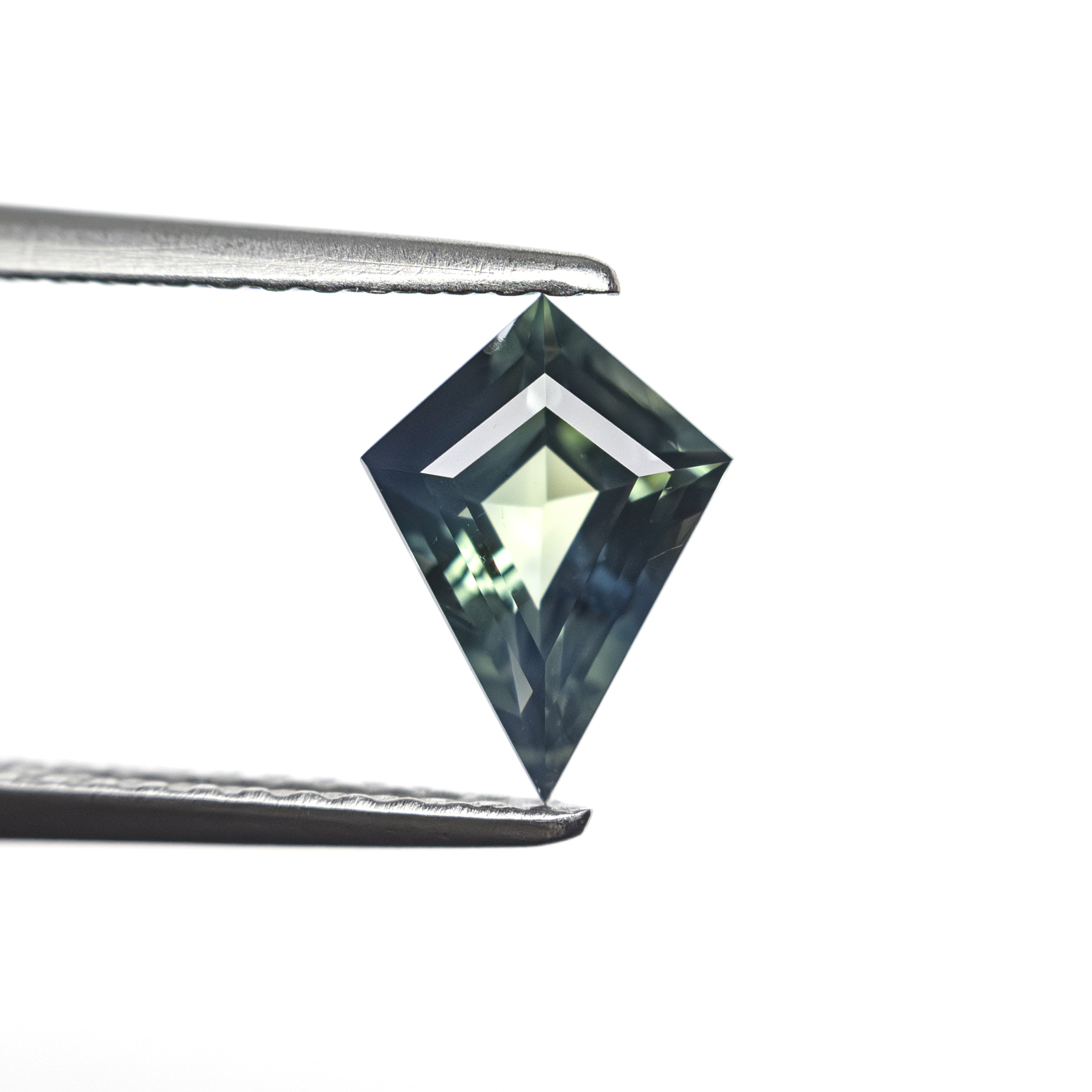 0.88ct 8.23x5.55x3.22mm Kite Step Cut Sapphire 27336-25-Staghead Designs