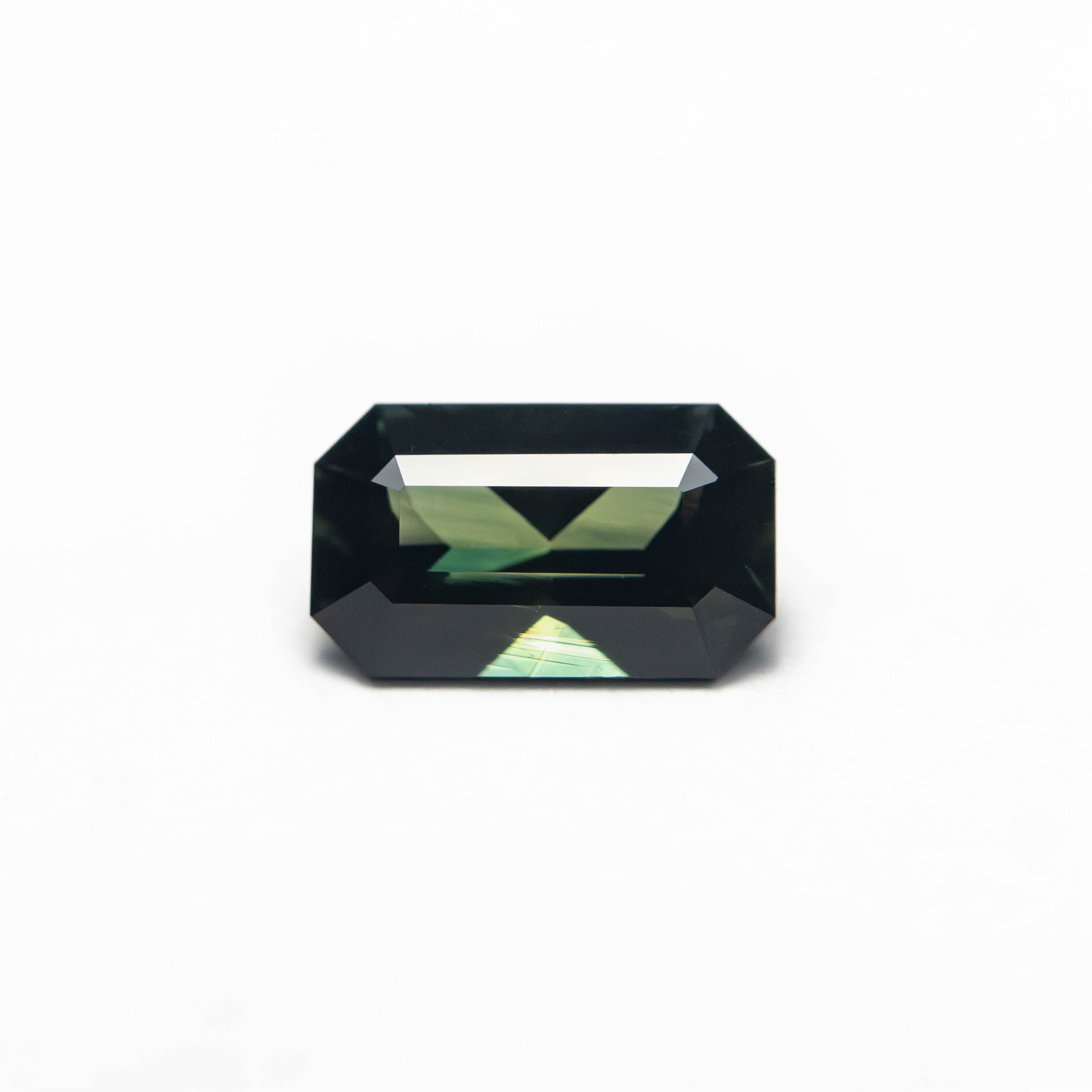 0.77ct 6.89x4.13x2.91mm Cut Corner Rectangle Step Cut Sapphire 27336-36-Staghead Designs
