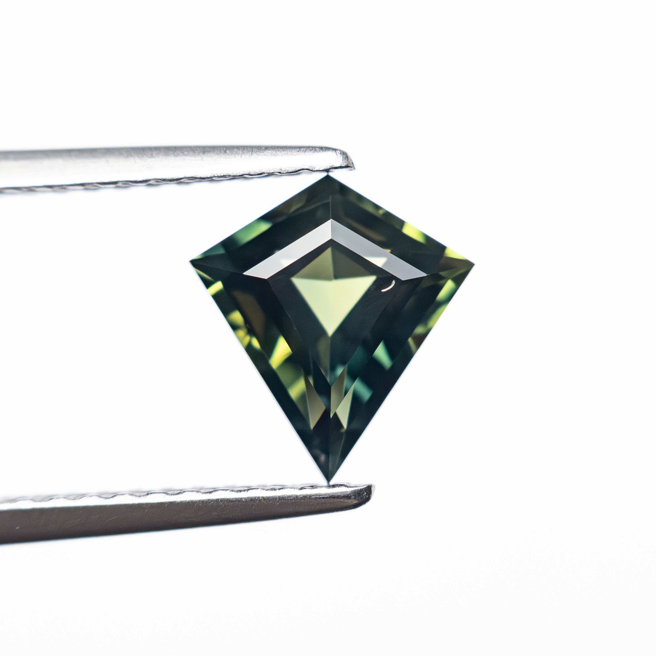 1.22ct 8.21x7.62x3.77mm Kite Step Cut Sapphire 27350-01-Staghead Designs