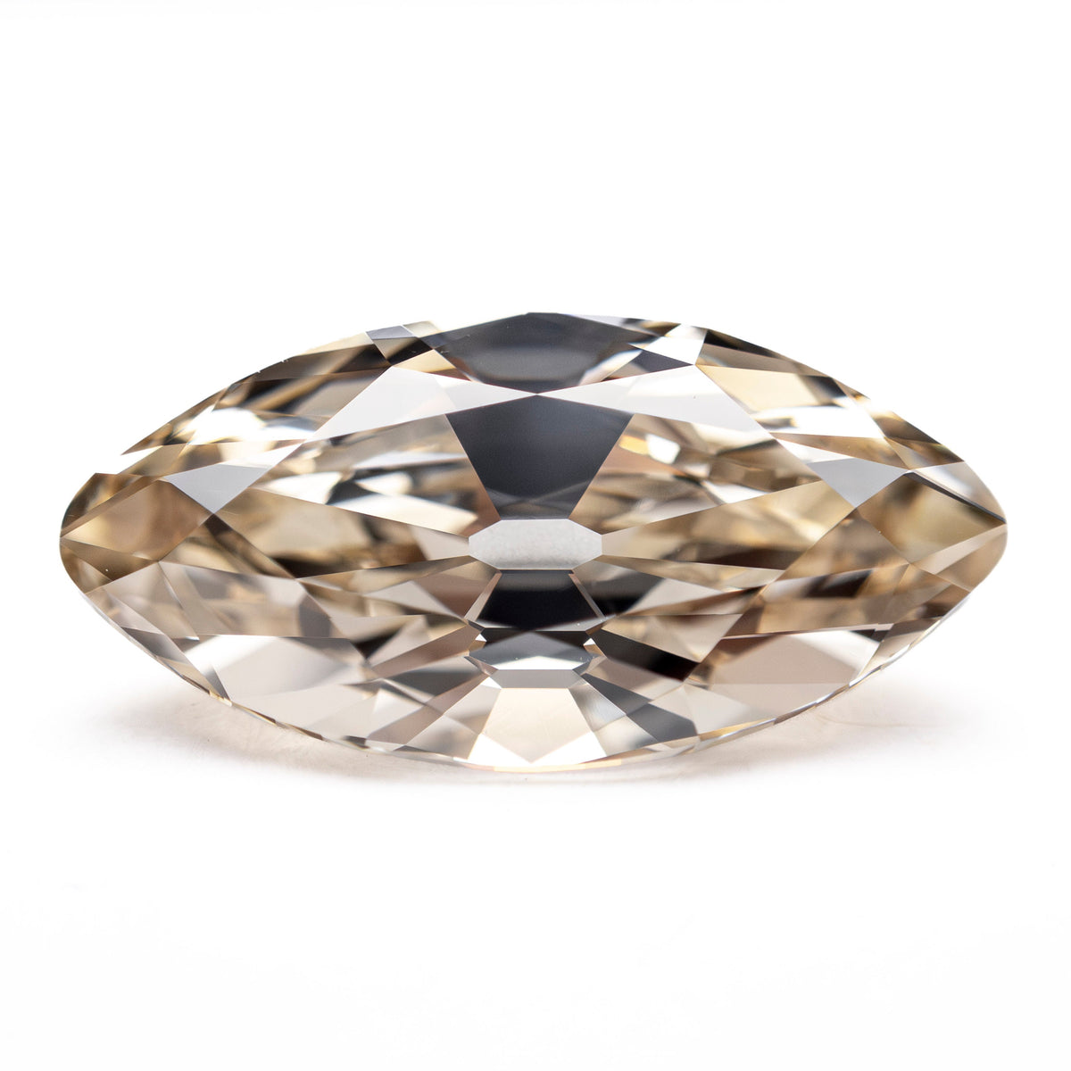 5.51ct 17.14x8.70x5.50mm GIA VS2 S-T Modern Antique Moval Brilliant 27406-01-Staghead Designs