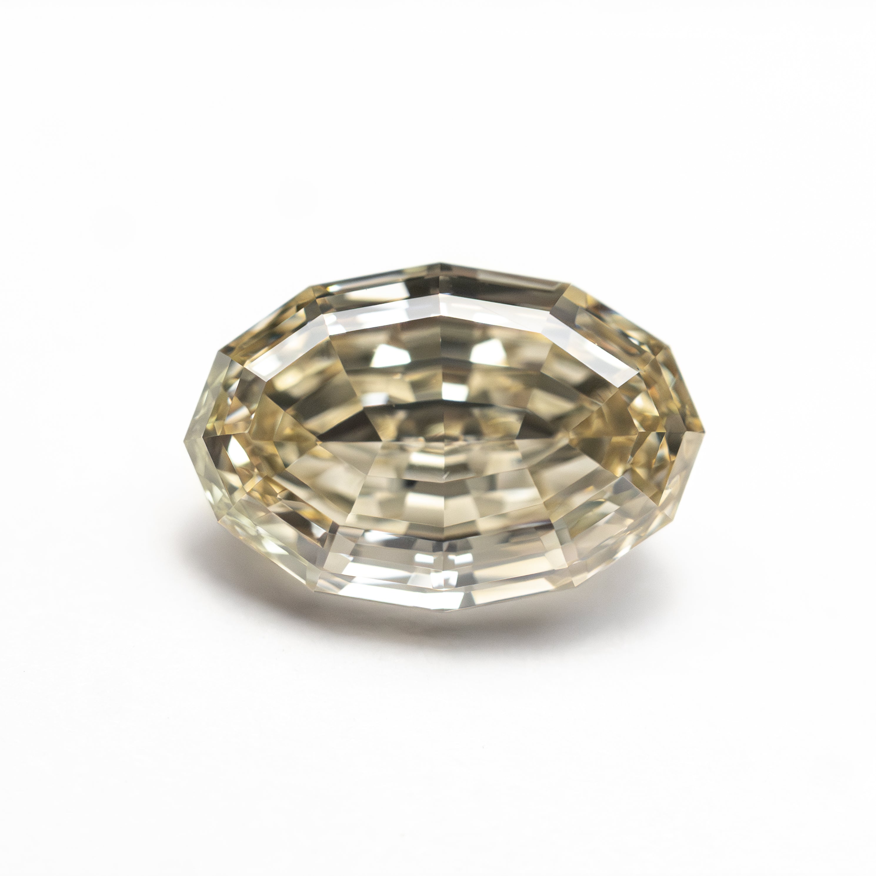 2.04ct 9.55x6.39x4.18mm VS2 C5 Geo Oval Step Cut 🇿🇦 27515-01-Staghead Designs