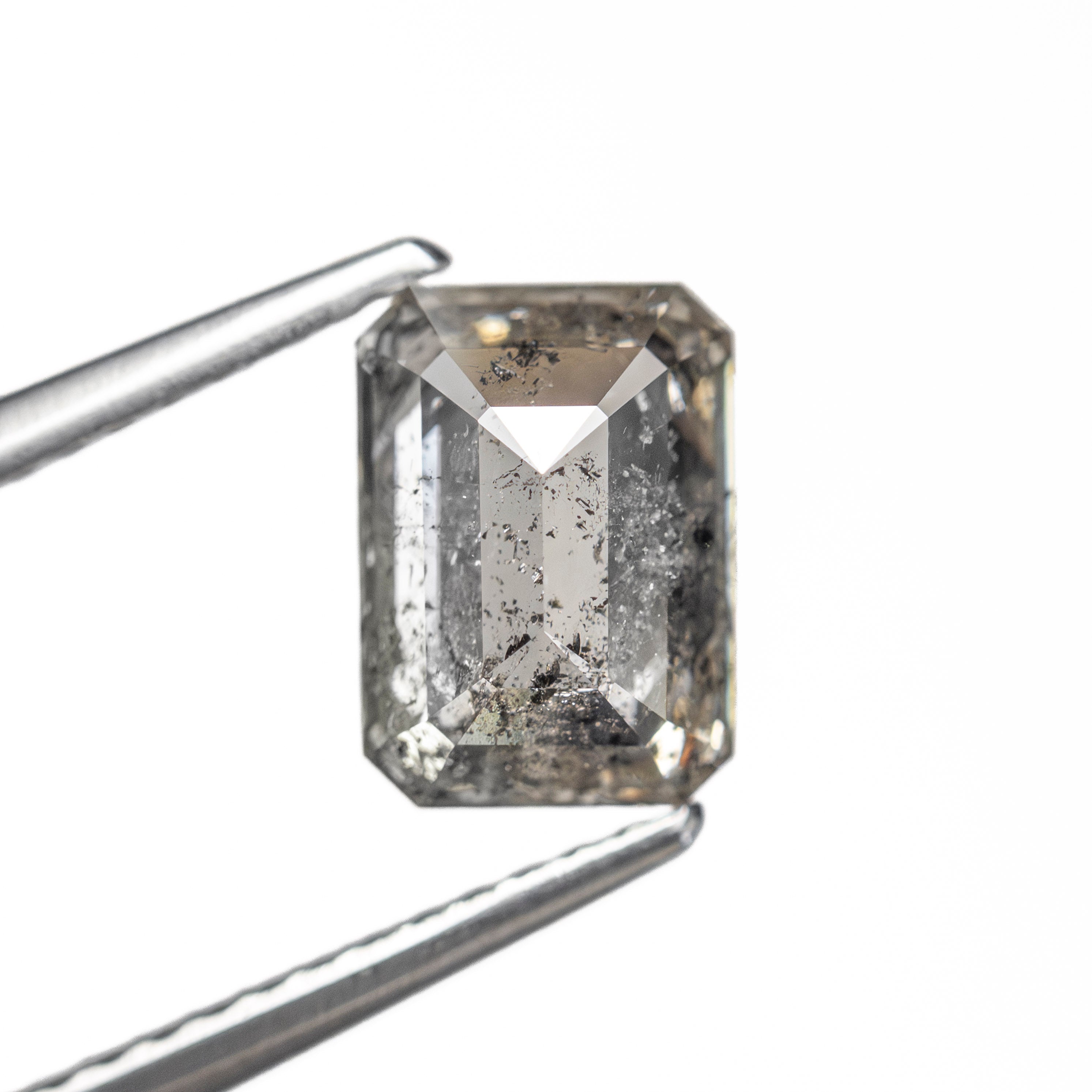 1.56ct 7.96x5.74x3.41mm Cut Corner Rectangle Step Cut 27538-37-Staghead Designs