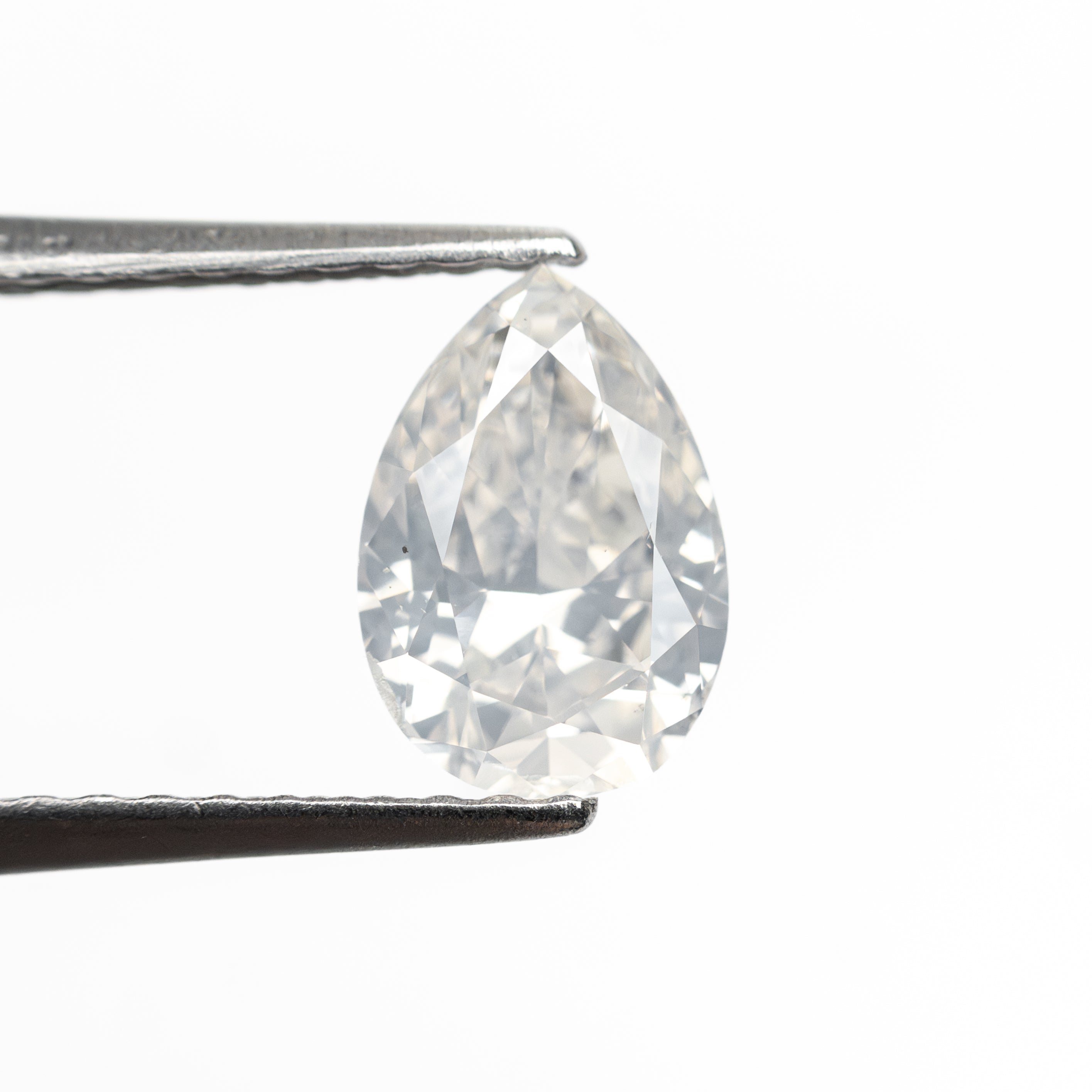 1.01ct 7.51x5.17x3.66mm Fancy White Pear Brilliant 27562-01-Staghead Designs