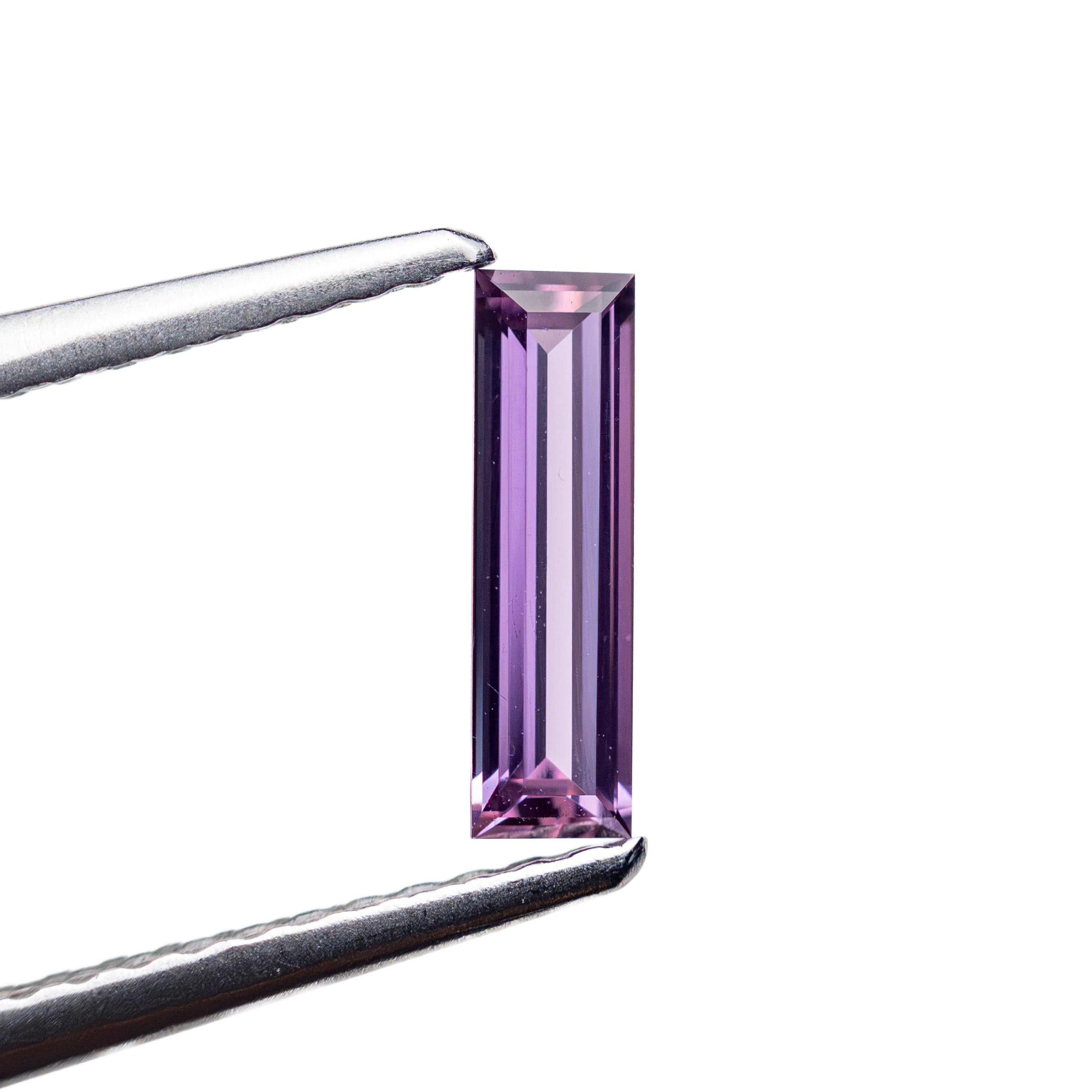 0.39ct 8.54x2.47x1.62mm Baguette Step Cut Sapphire 27721-05
