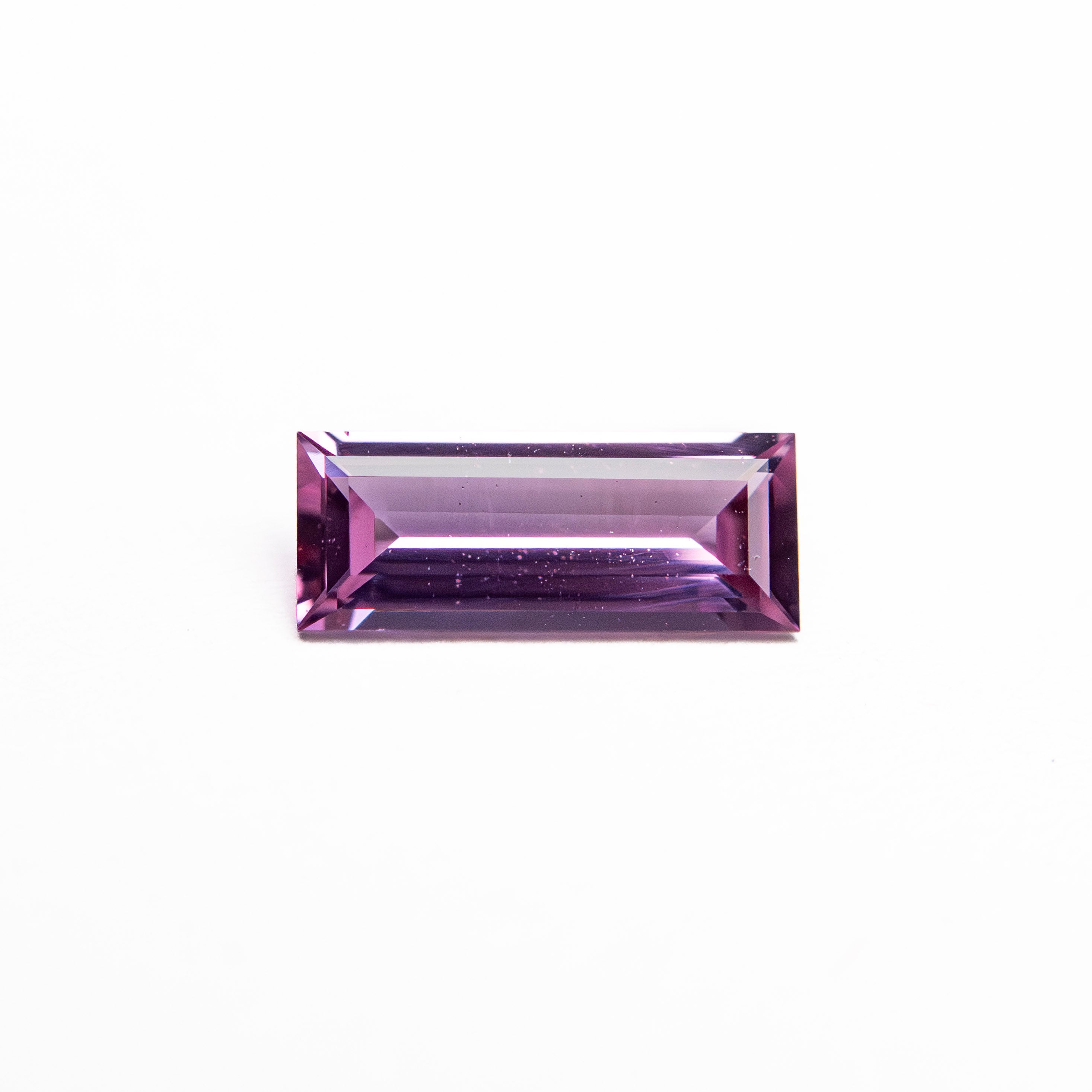 0.46ct 7.45x2.99x1.93mm Baguette Step Cut Sapphire 27721-08