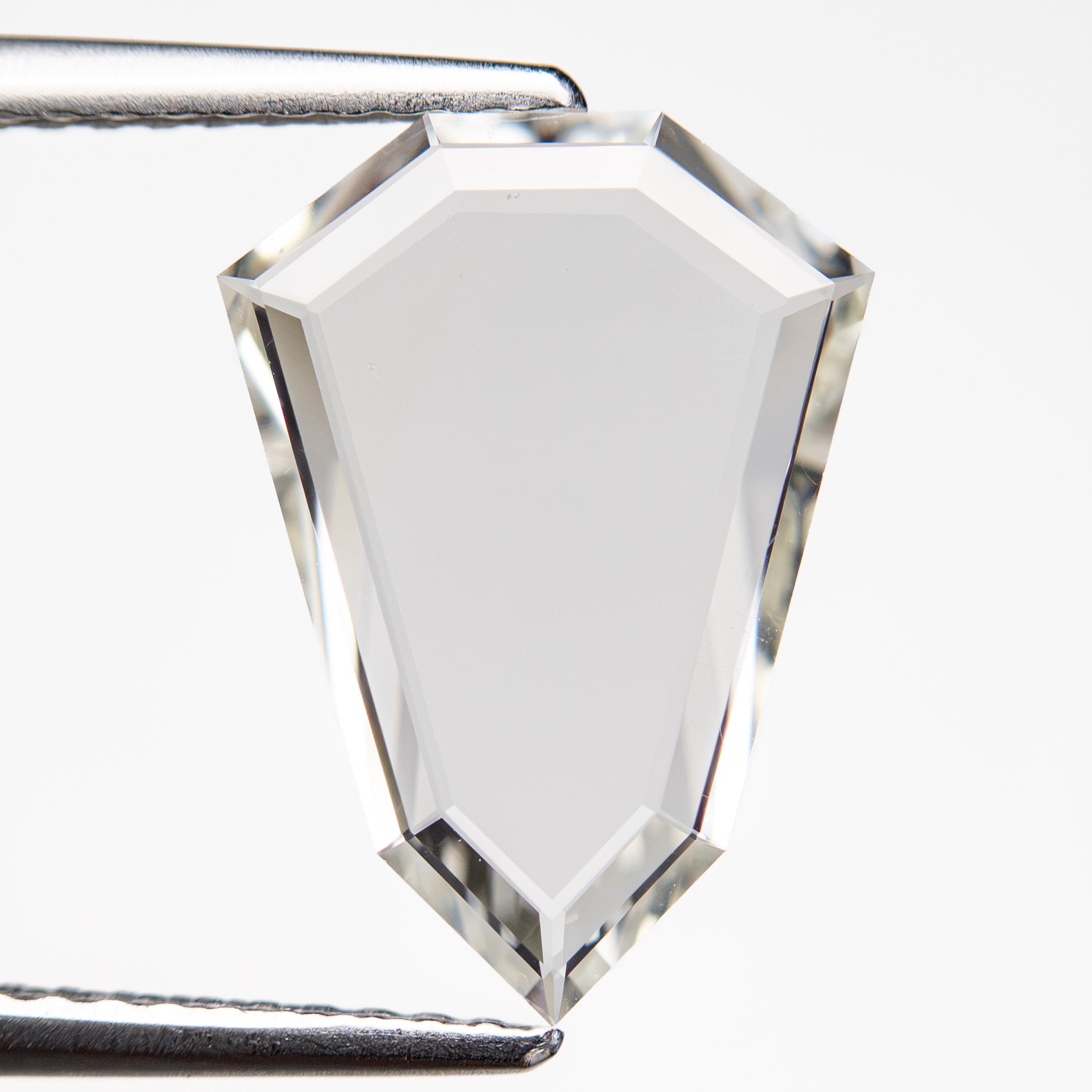 2.06ct 13.66x9.84x1.47mm Shield Portrait Cut Sapphire 27740-05-Staghead Designs