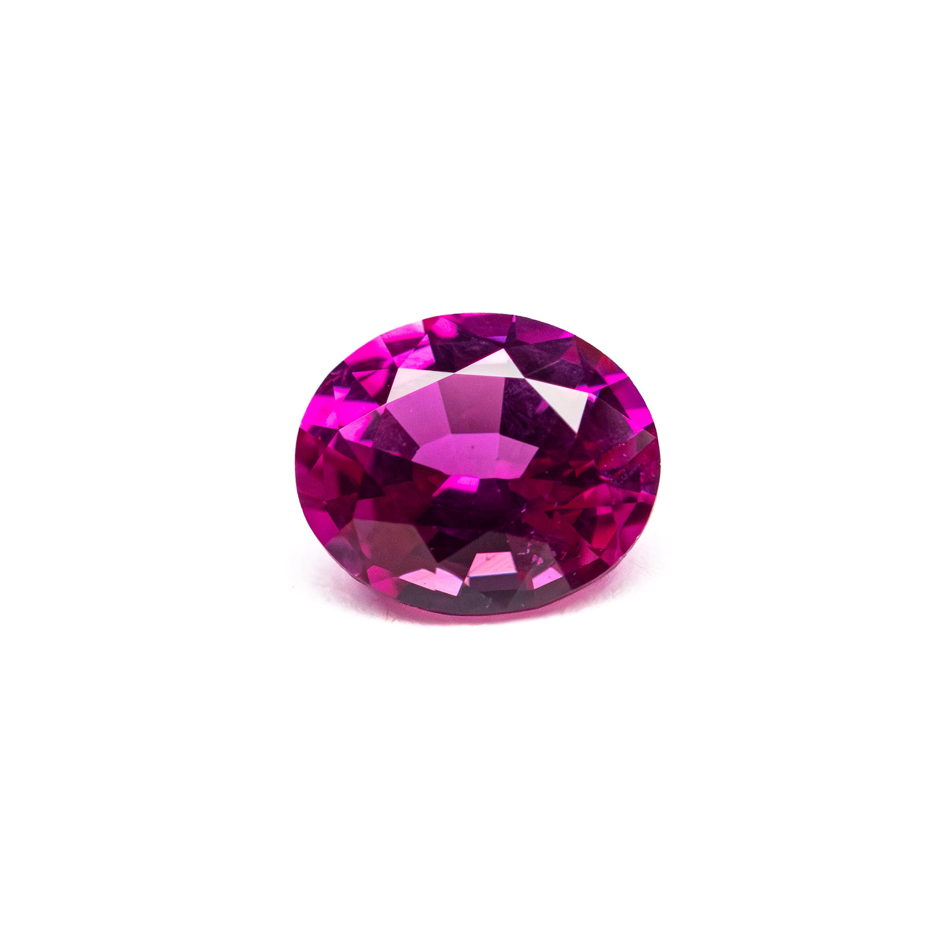 1.00ct 6.52x5.52x3.60mm Oval Brilliant Sapphire 27955-04-Staghead Designs