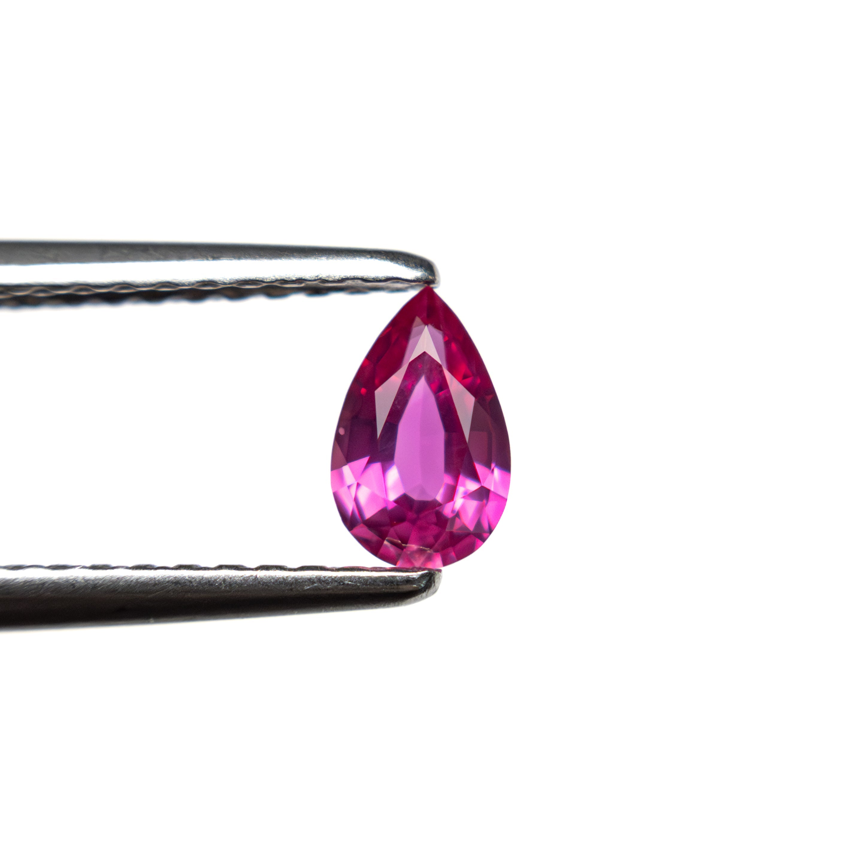 0.36ct 5.91x3.83x2.17mm Pear Brilliant Sapphire 27955-15-Staghead Designs