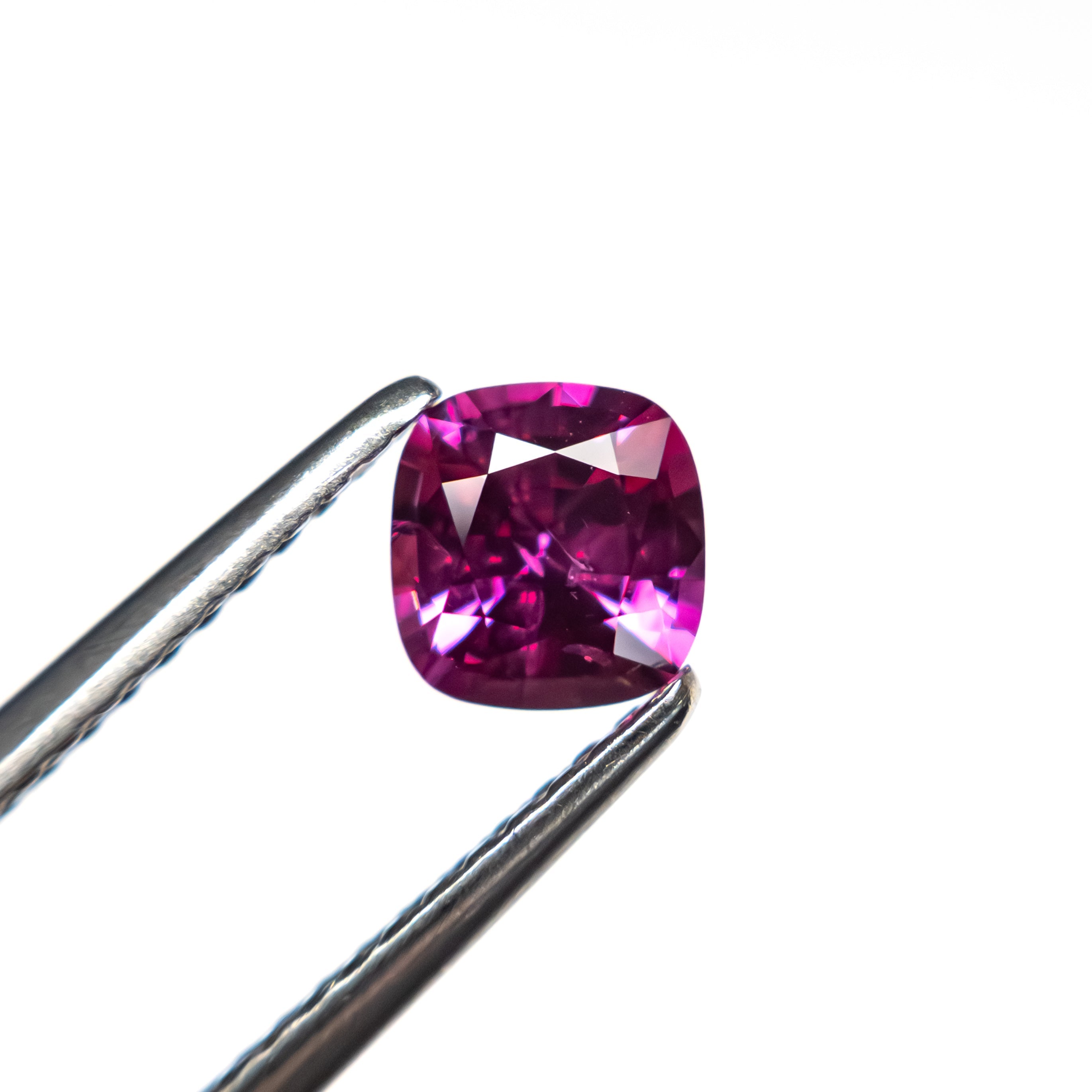 0.67ct 5.14x4.94x3.21mm Cushion Brilliant Sapphire 27955-18-Staghead Designs