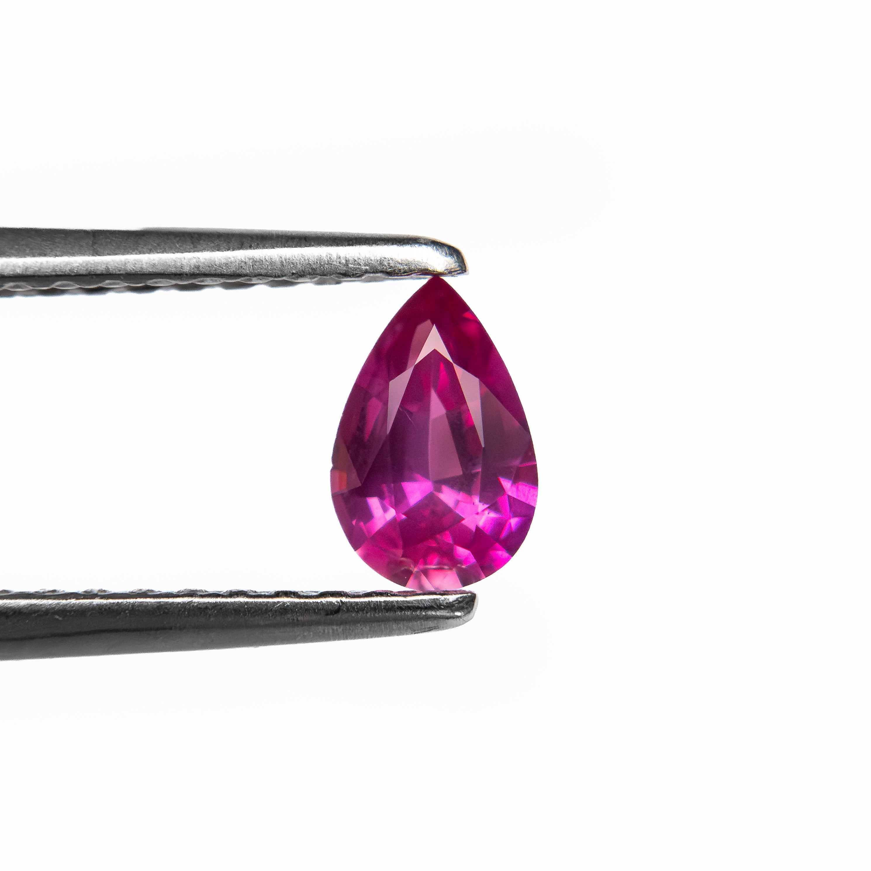 0.38ct 5.78x3.79x2.42mm Pear Brilliant Sapphire 27955-25-Staghead Designs