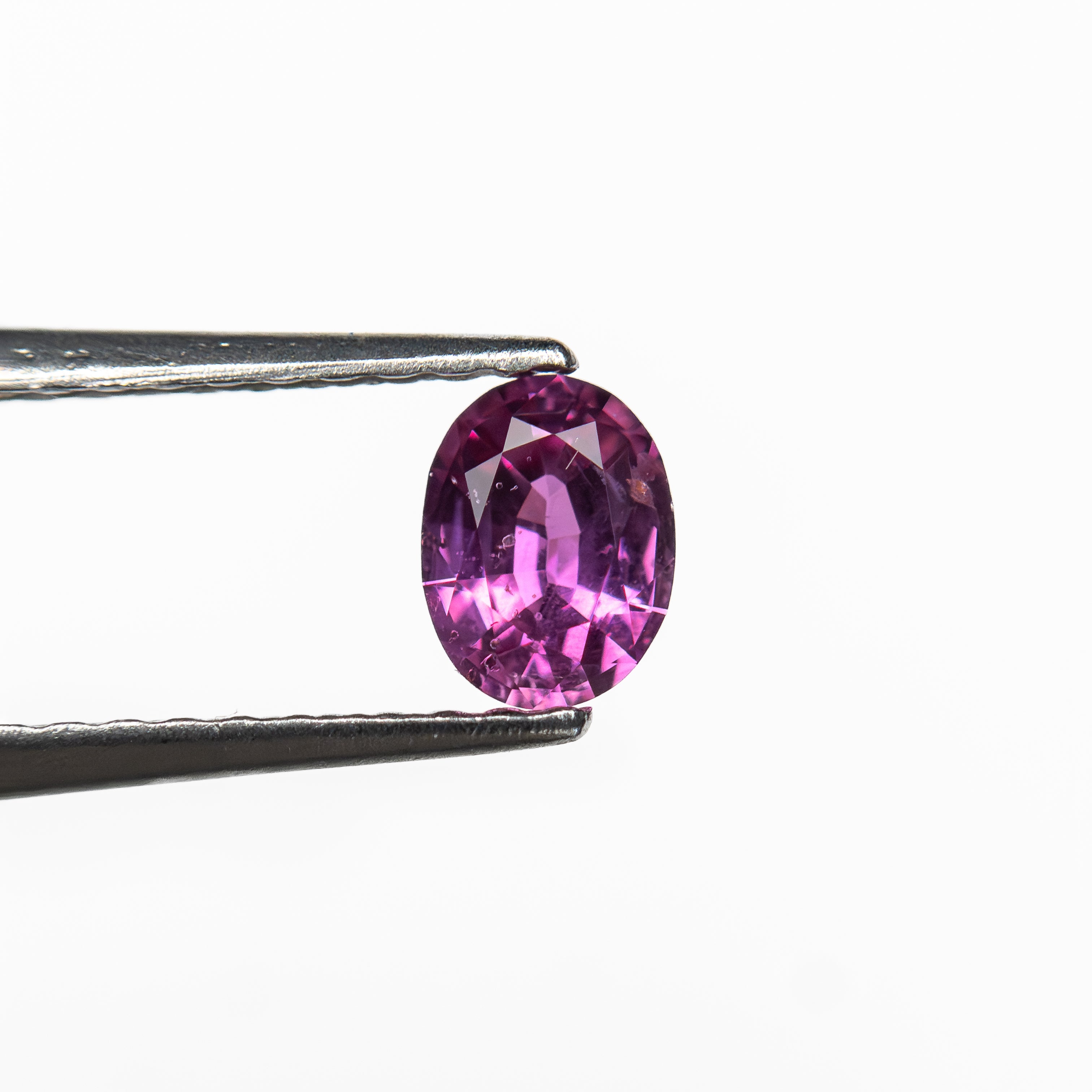 0.39ct 5.01x3.80x2.43mm Oval Brilliant Sapphire 27956-11-Staghead Designs