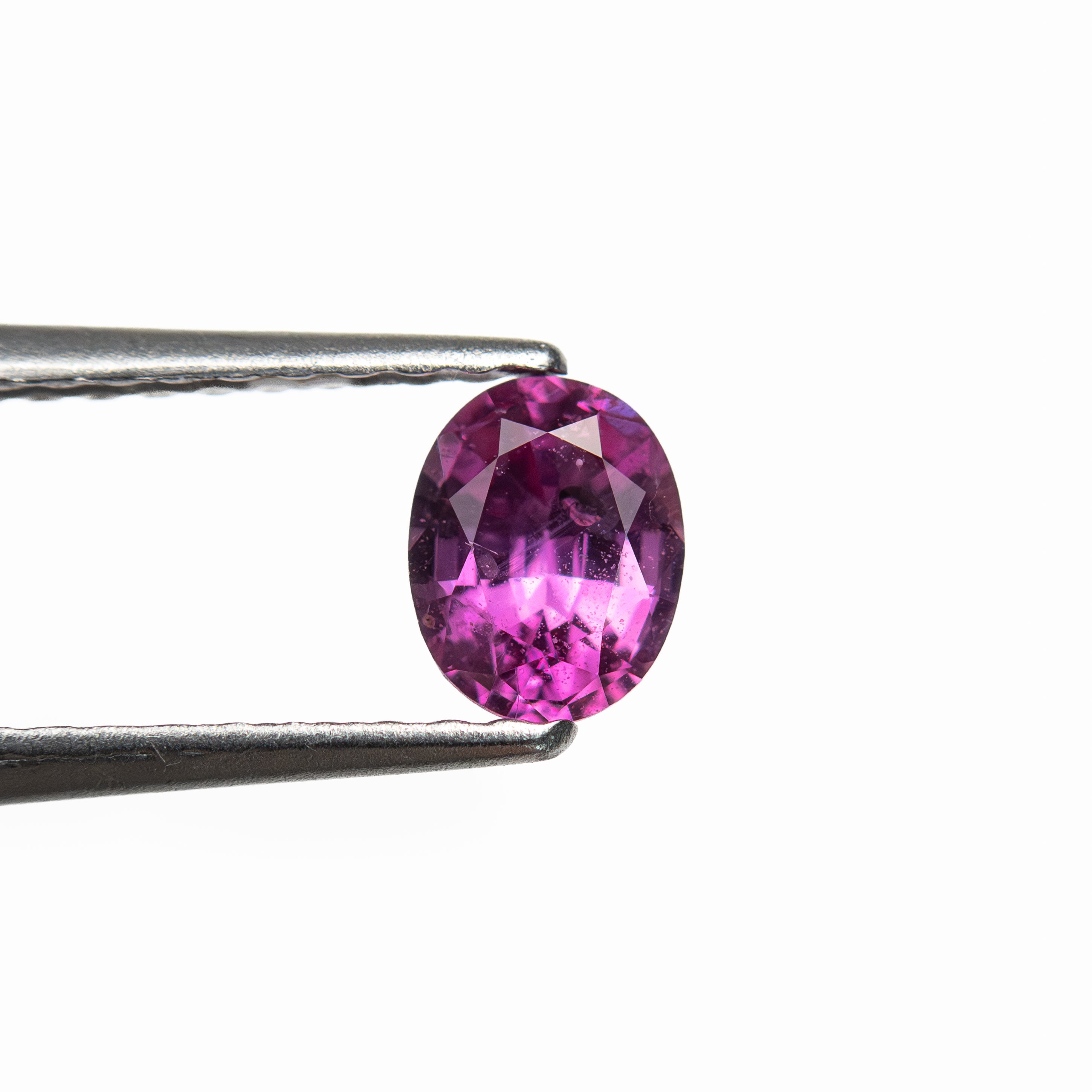 0.44ct 5.04x3.97x2.72mm Oval Brilliant Sapphire 27956-20-Staghead Designs
