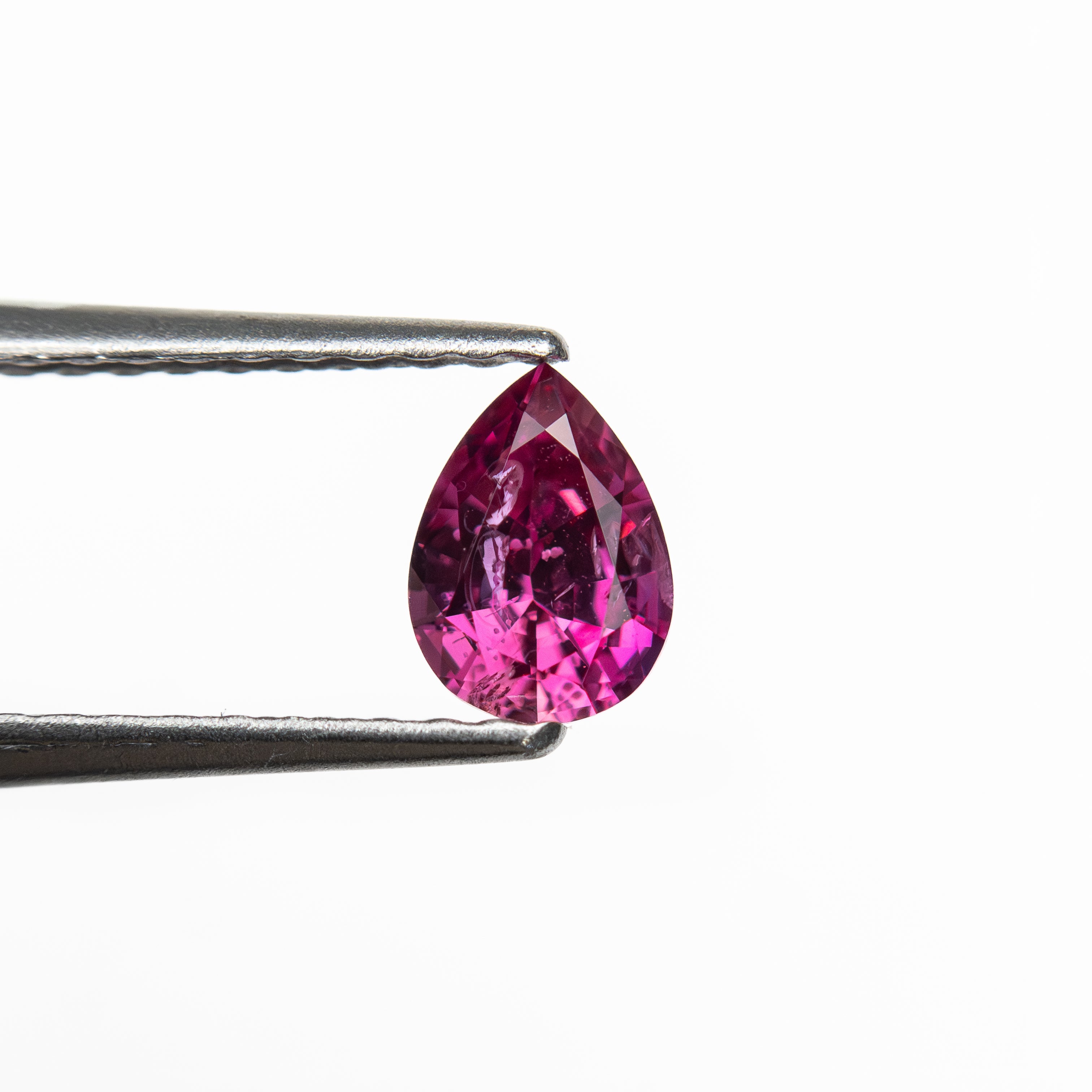 0.43ct 5.40x3.93x2.72mm Pear Brilliant Sapphire 27956-27-Staghead Designs