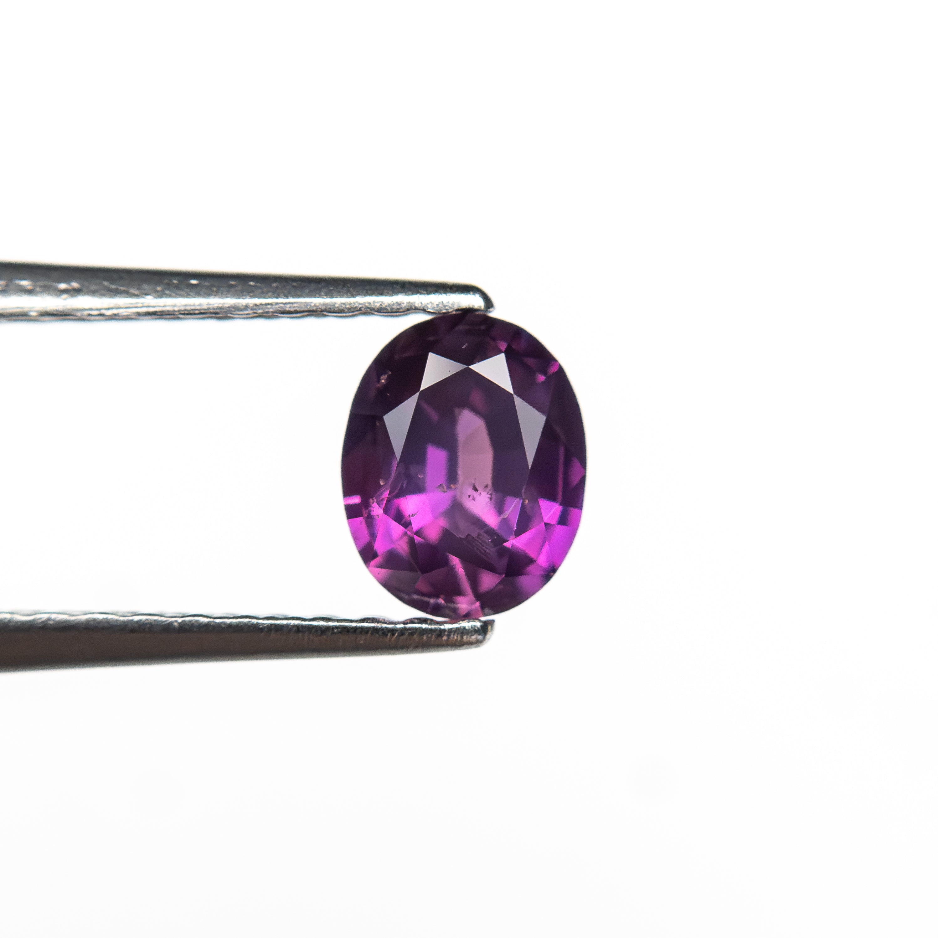 0.49ct 5.35x4.29x2.60mm Oval Brilliant Sapphire 27957-05-Staghead Designs