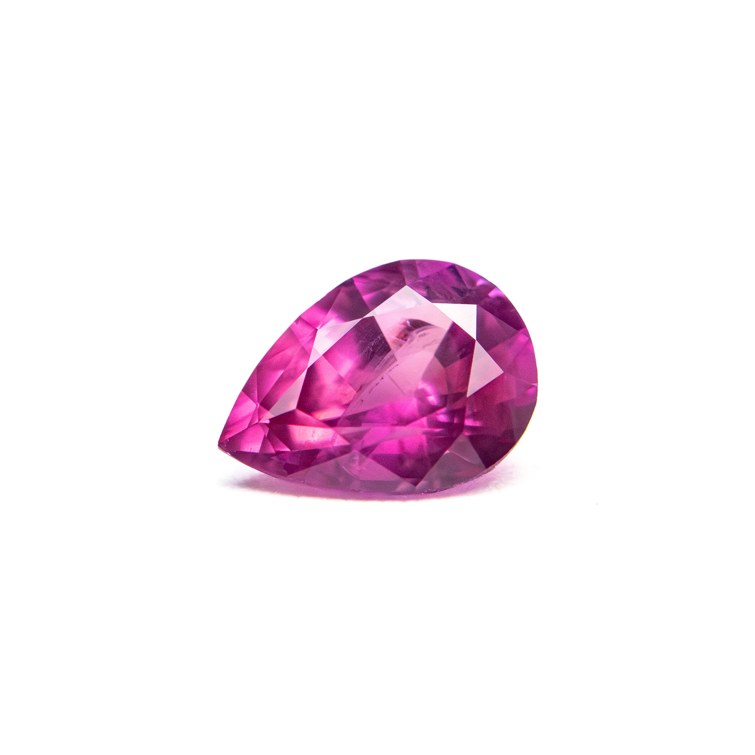 0.95ct 7.23x5.36x3.60mm Pear Brilliant Sapphire 27957-13-Staghead Designs