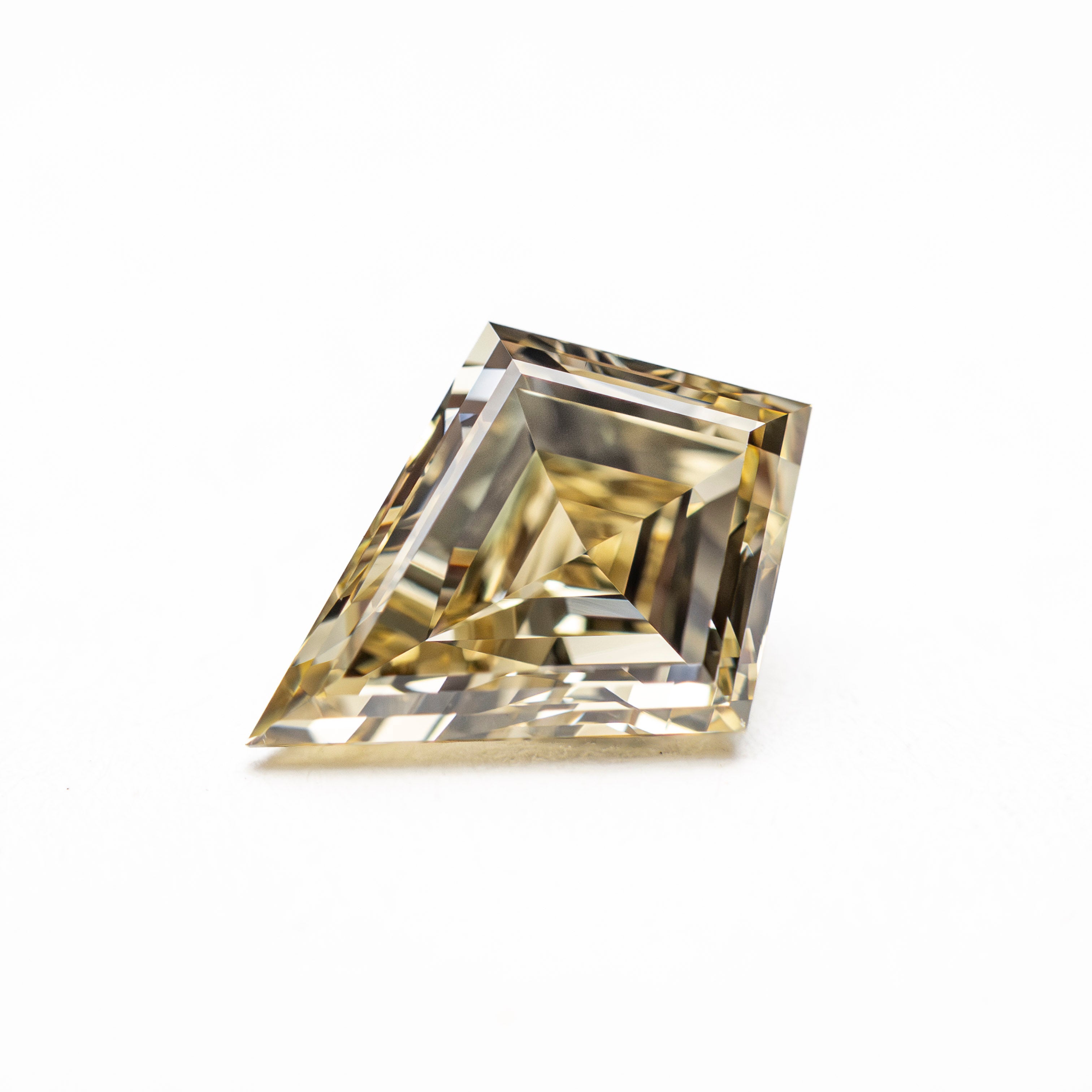 1.53ct 10.11x7.48x4.12mm VVS1 C5 Kite Step Cut 🇨🇦 27986-01-Staghead Designs