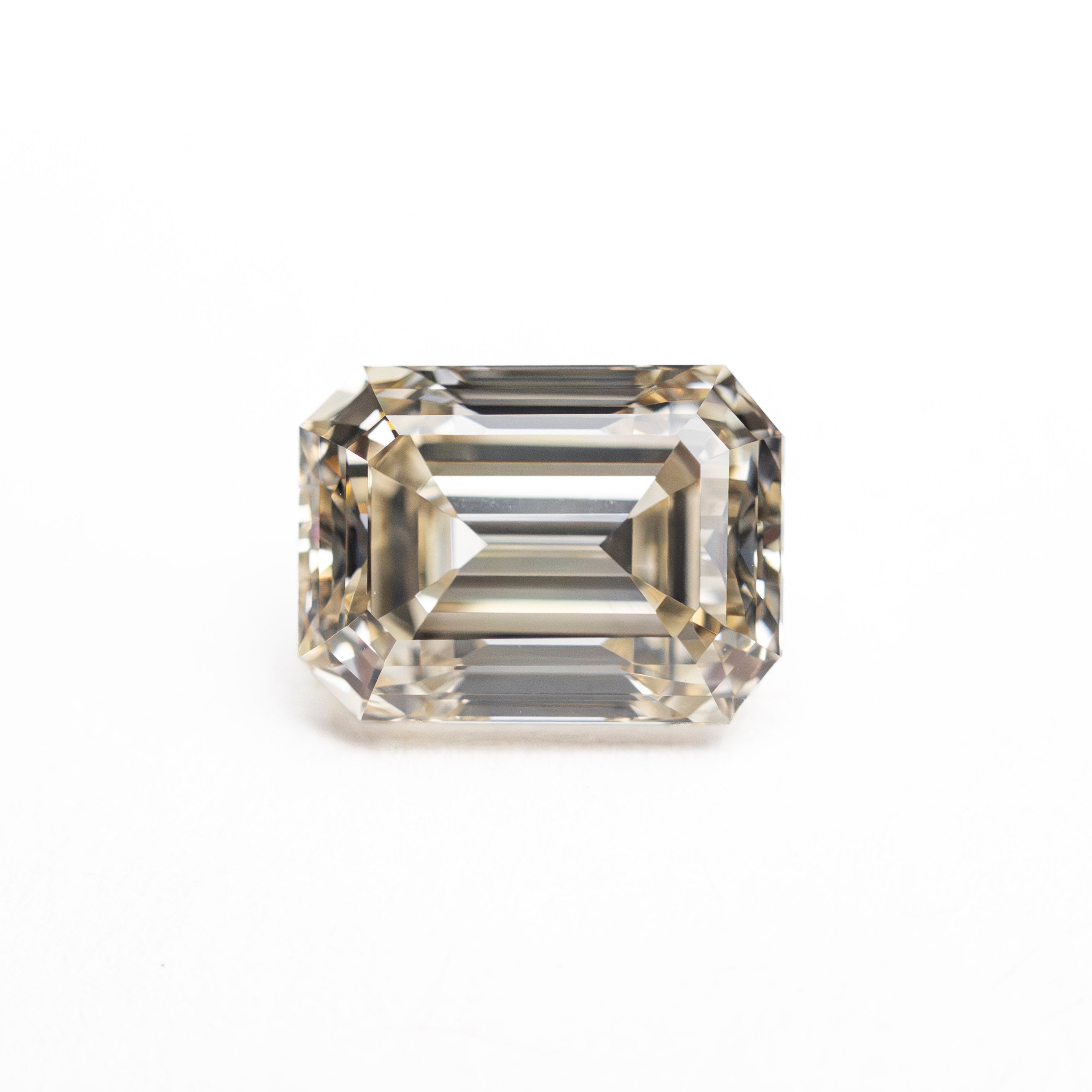 1.58ct 7.49x5.50x4.05mm SI1 Q-R Cut Corner Rectangle Step Cut 🇨🇦 27990-01-Staghead Designs