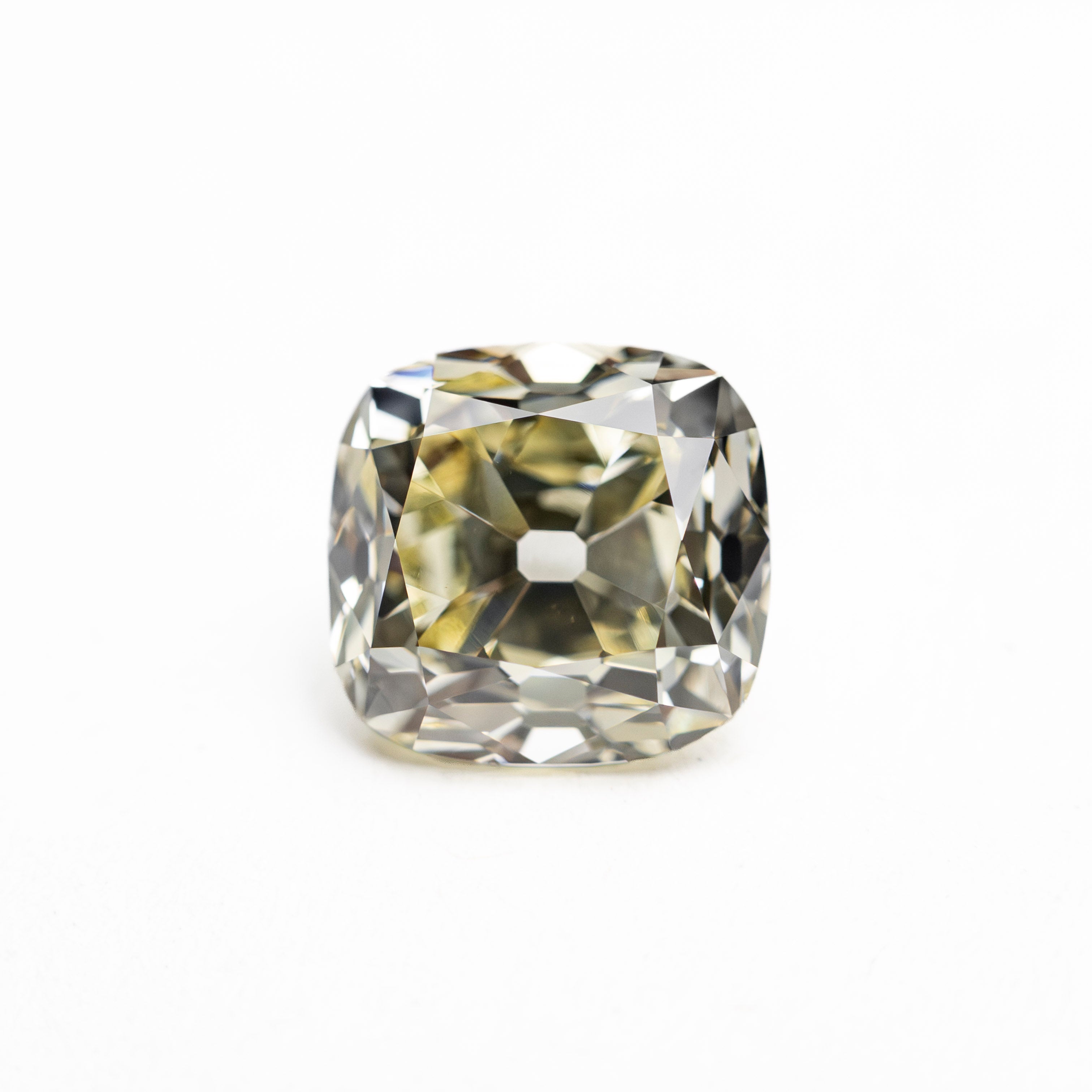 1.64ct 6.90x6.58x4.45mm VS1 Light Yellow Modern Antique Old Mine Cut 🇨🇦 27992-01-Staghead Designs