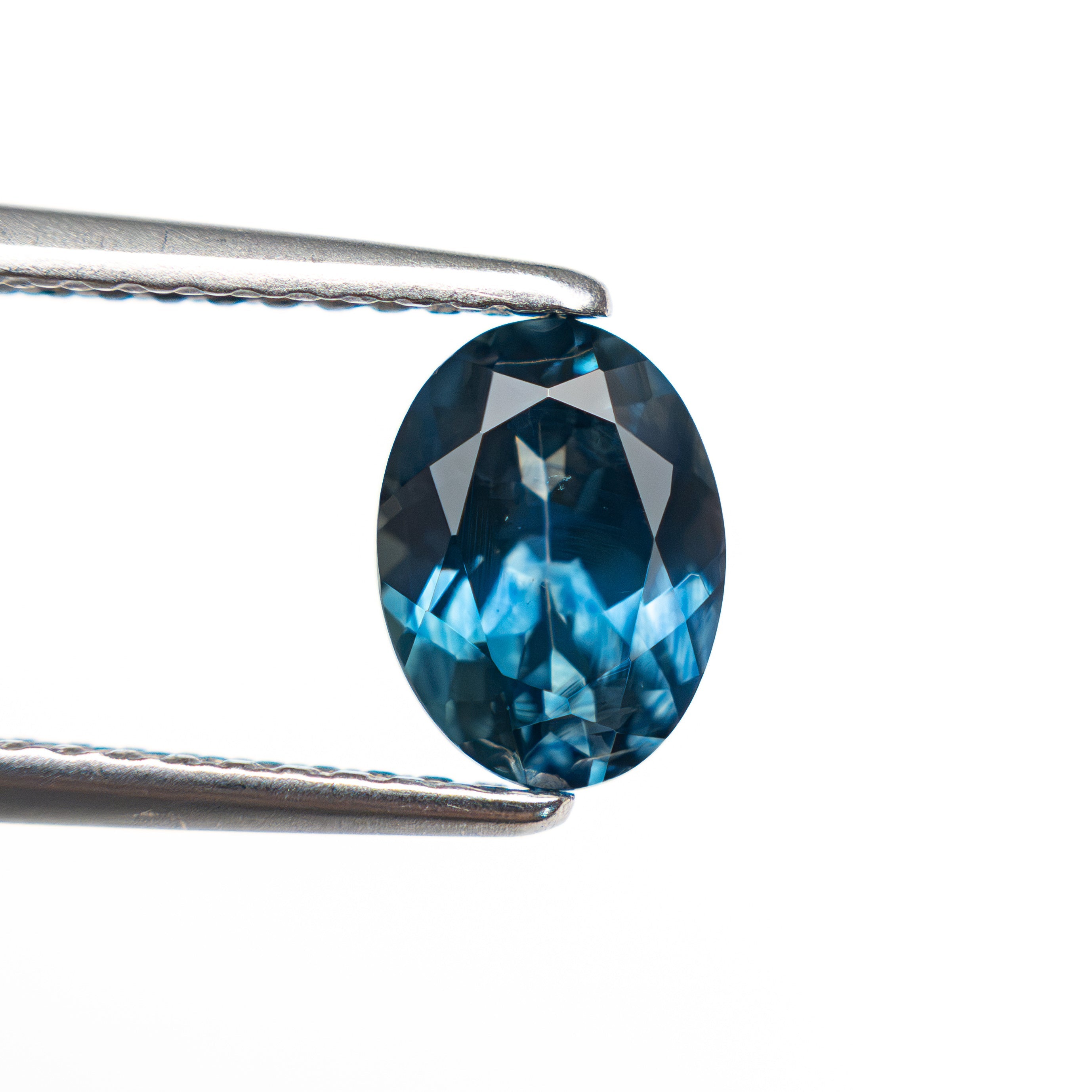 1.22ct 7.41x5.49x3.59mm Oval Brilliant Sapphire 28028-09-Staghead Designs