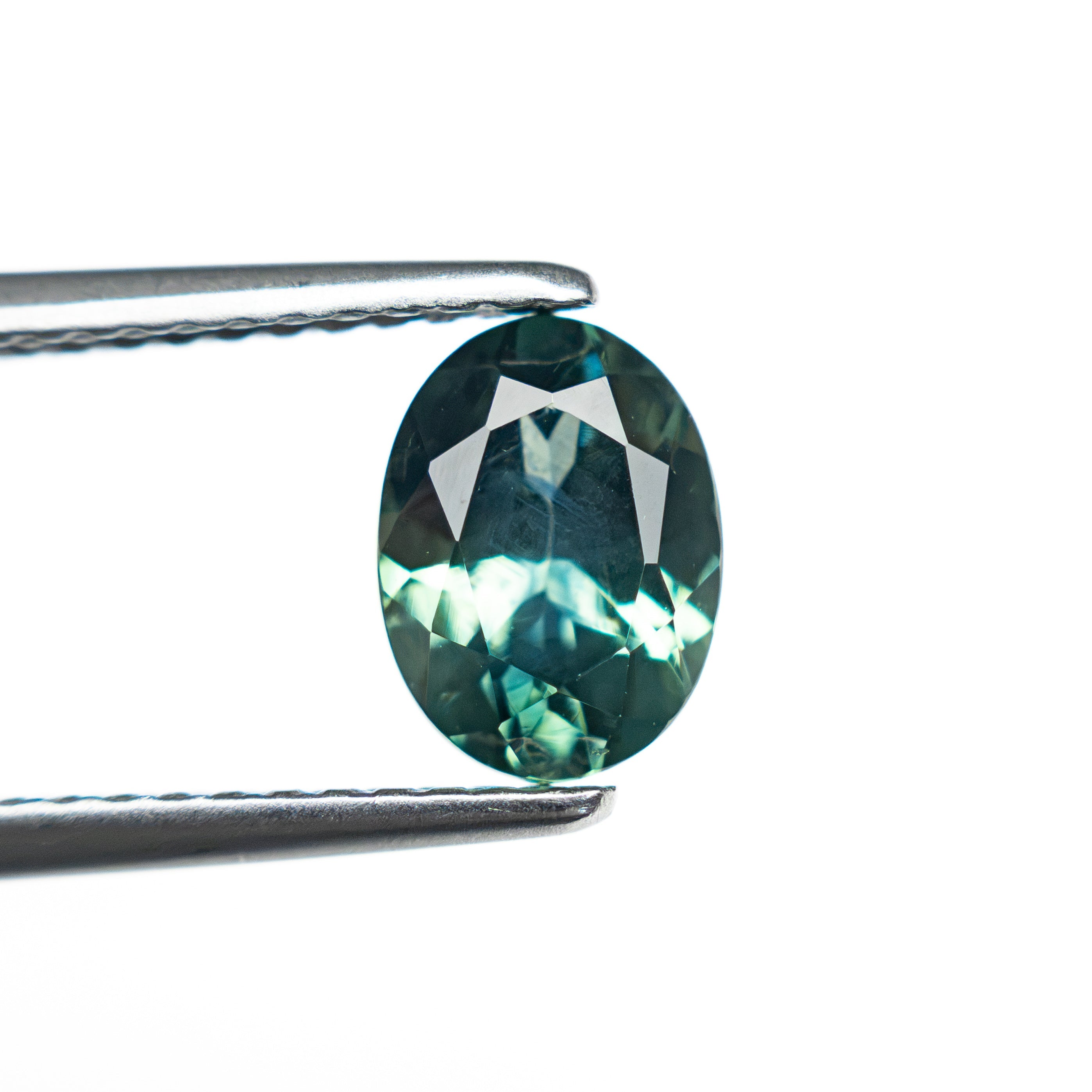 1.29ct 7.54x5.57x3.70mm Oval Brilliant Sapphire 28028-18