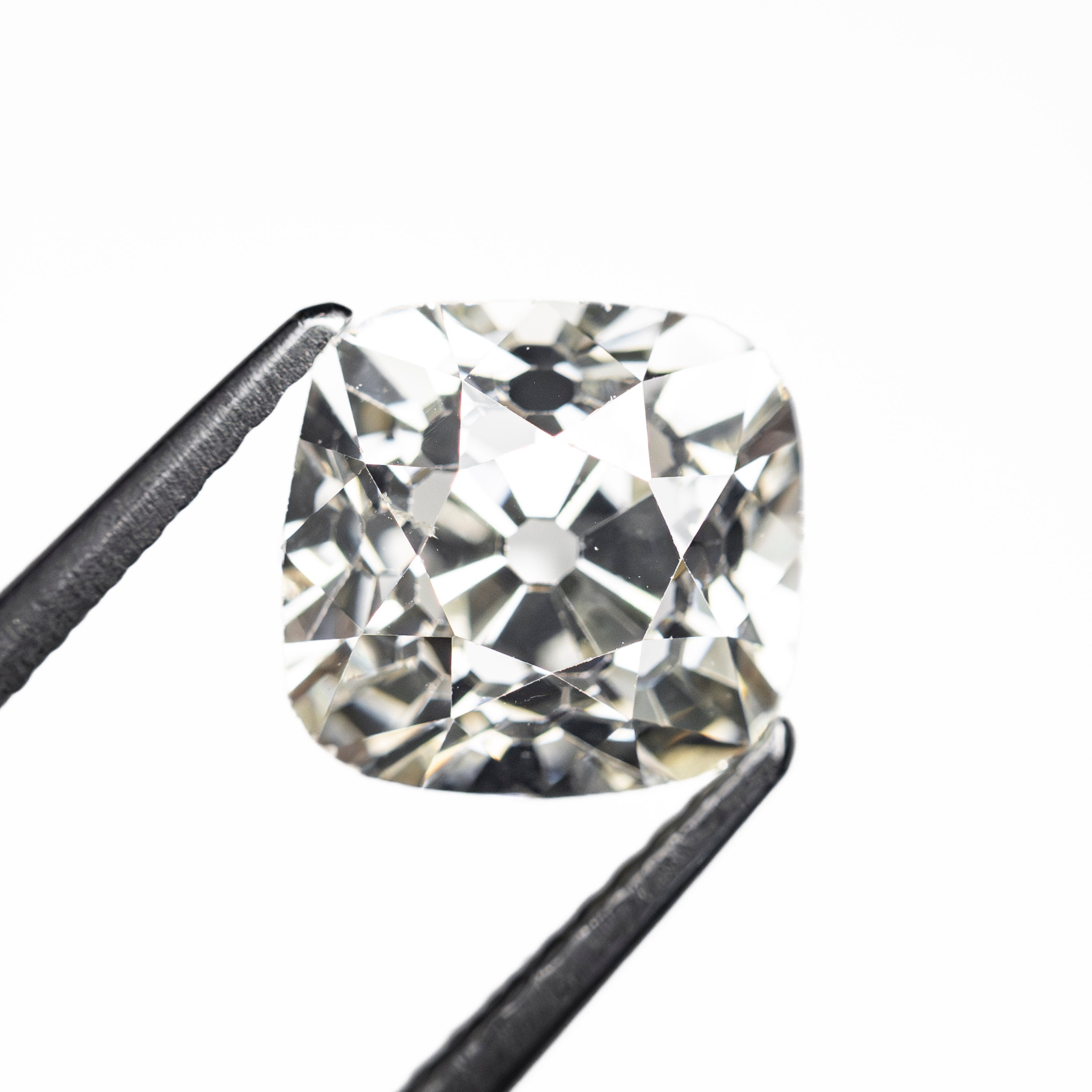 2.64ct 8.16x7.80x5.78mm GIA SI1 M Antique Peruzzi Cut 28035-01-Staghead Designs