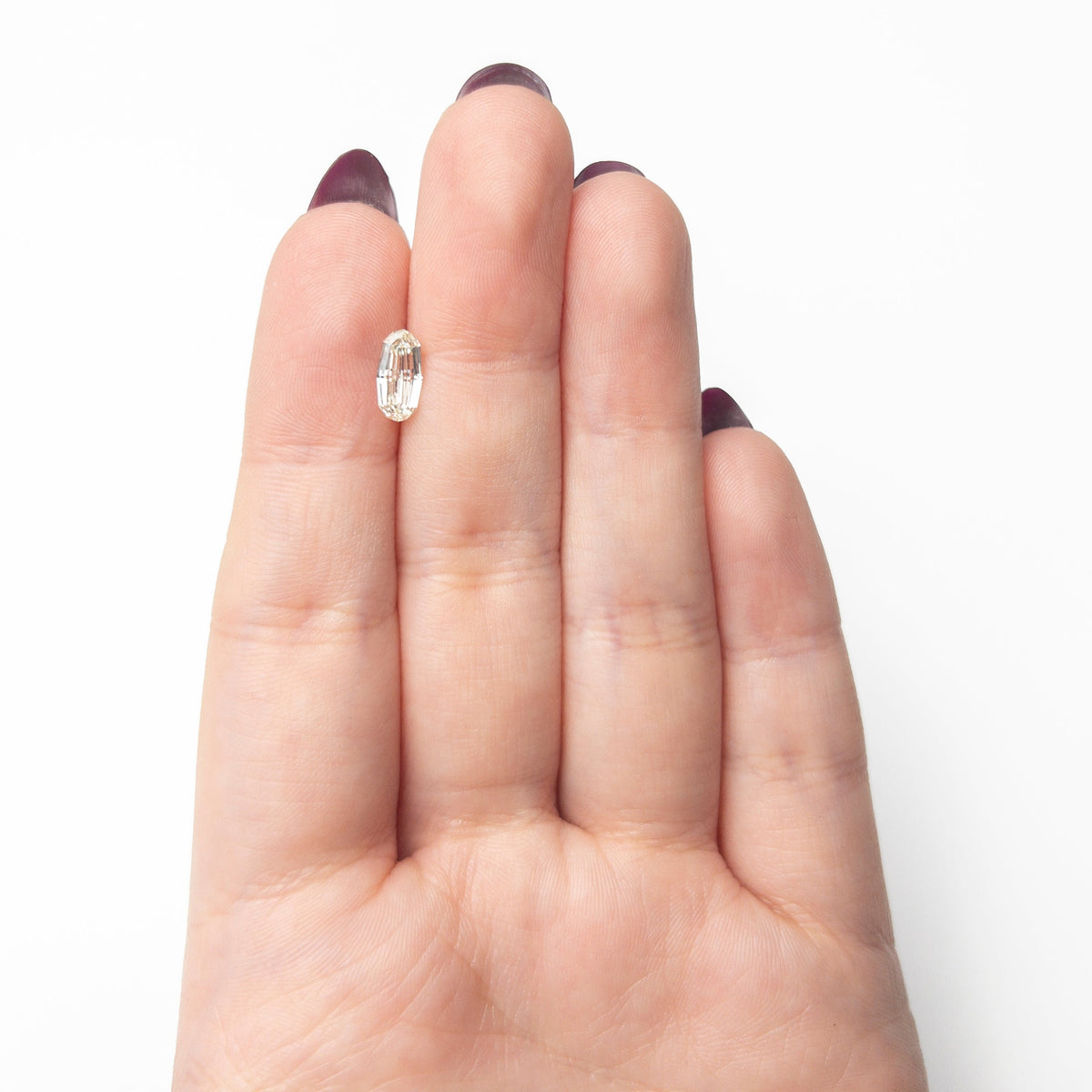 1.00ct 9.15x4.51x2.88mm GIA VVSI K Geo Oval Step Cut 28330-01-Staghead Designs