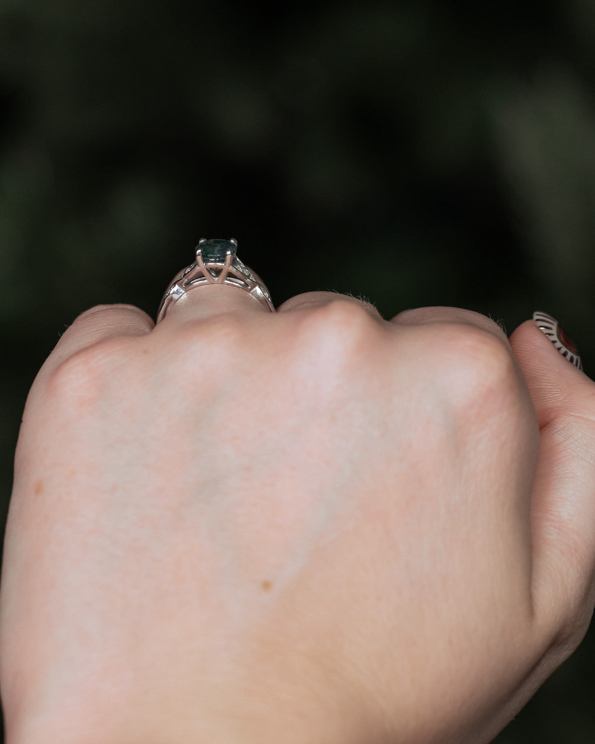 "AIFE" - CELTIC KNOT ENGAGEMENT RING WITH ROUND CENTER STONE-Staghead Designs