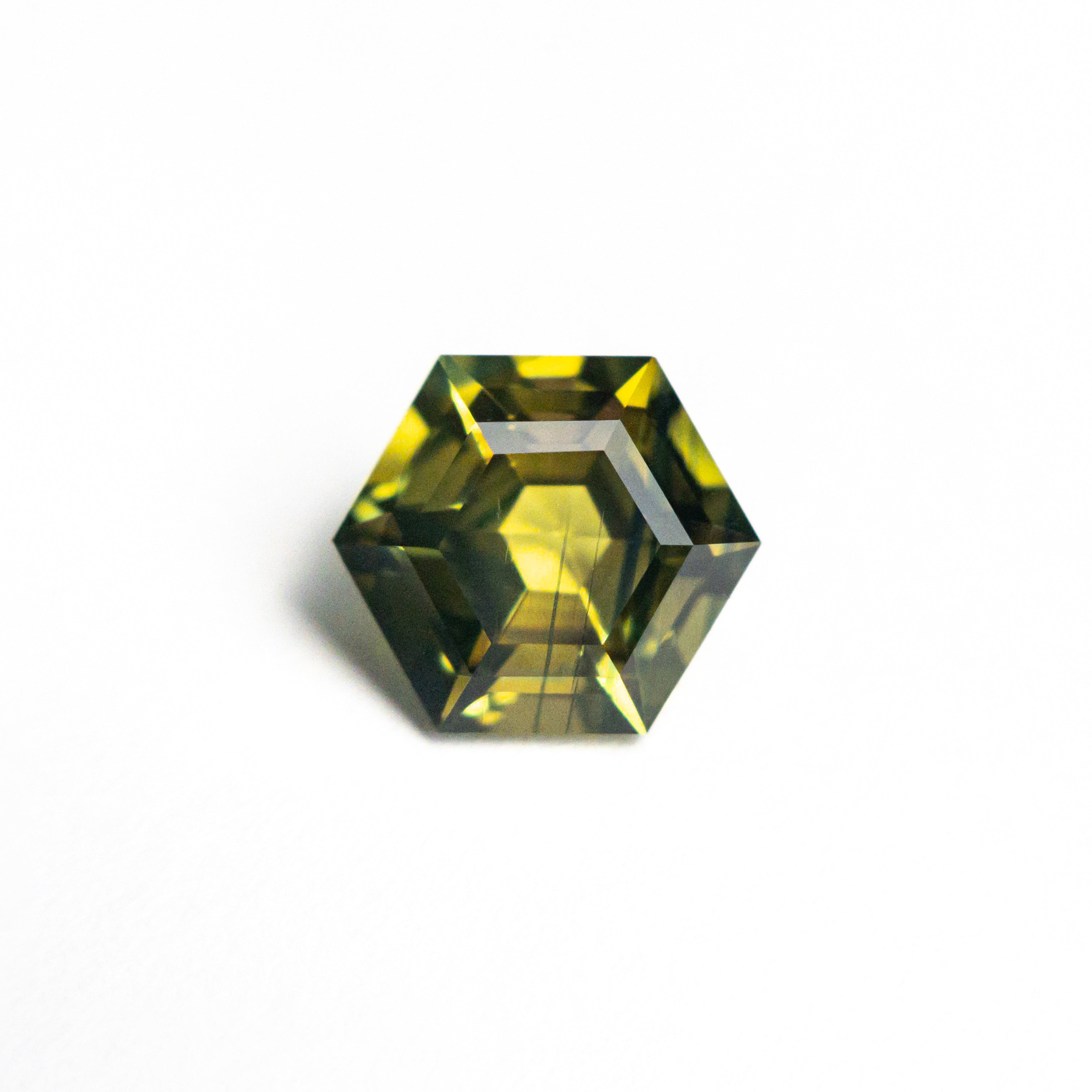 1.52ct 7.57x6.56x4.18mm Hexagon Step Cut Sapphire 25384-03-Staghead Designs
