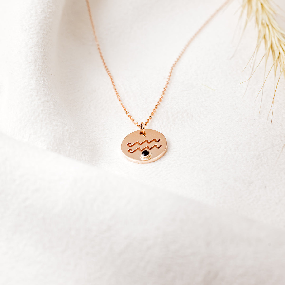 AQUARIUS ZODIAC CONSTELLATION NECKLACE-1