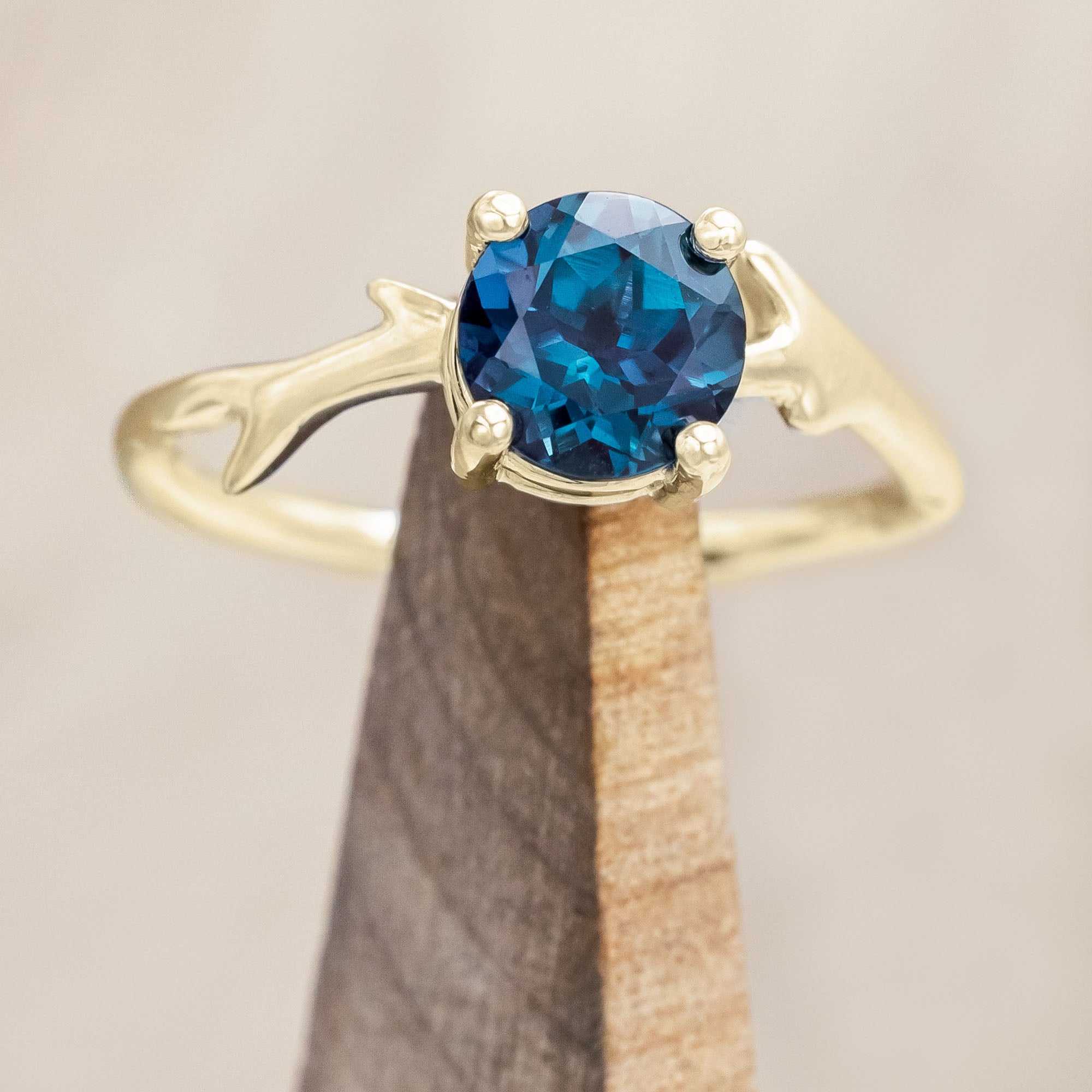 "ARTEMIS" - ROUND CUT ENGAGEMENT RING WITH AN ANTLER-STYLE STACKING BAND-Staghead Designs