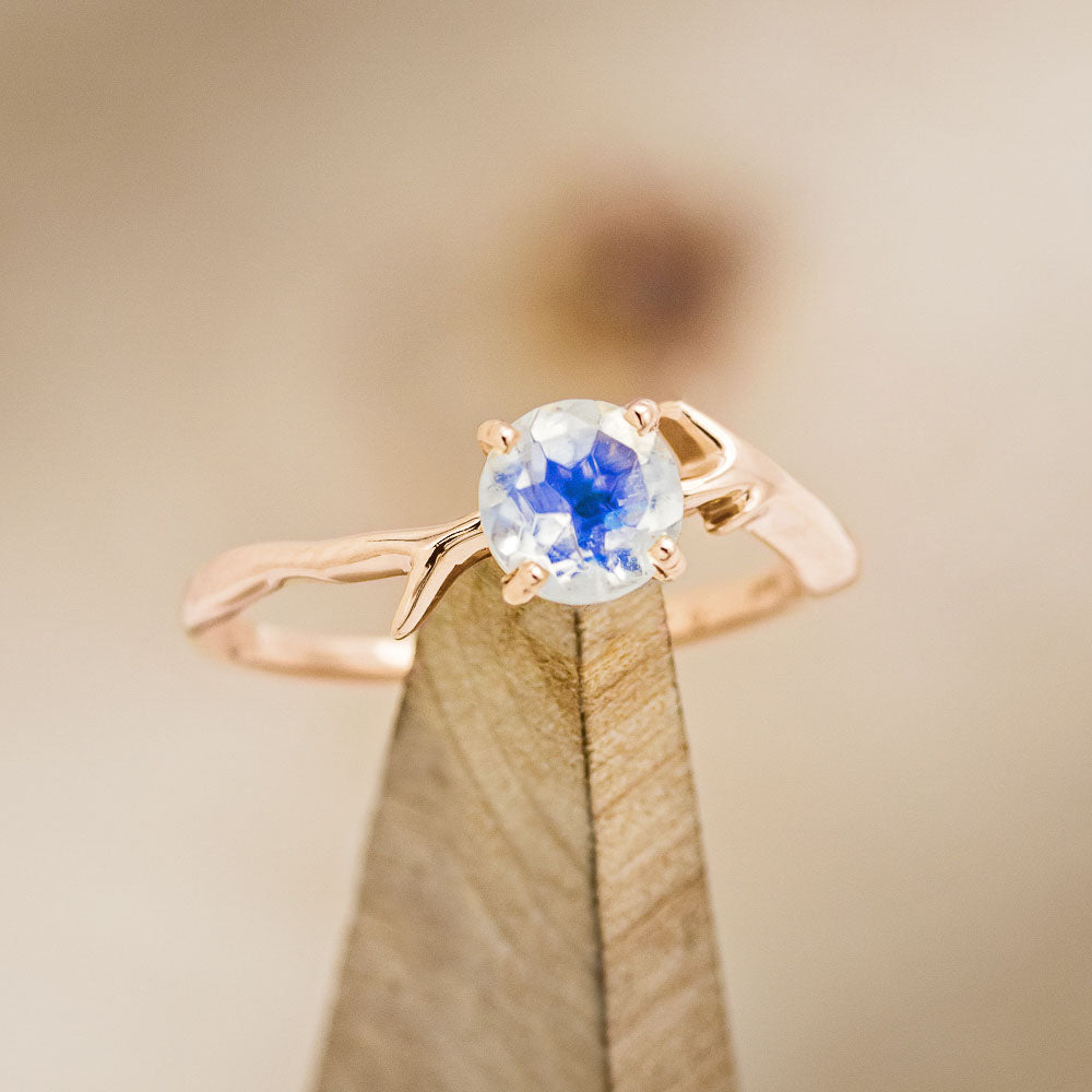 "ARTEMIS" - ROUND CUT ENGAGEMENT RING WITH AN ANTLER-STYLE STACKING BAND-Staghead Designs