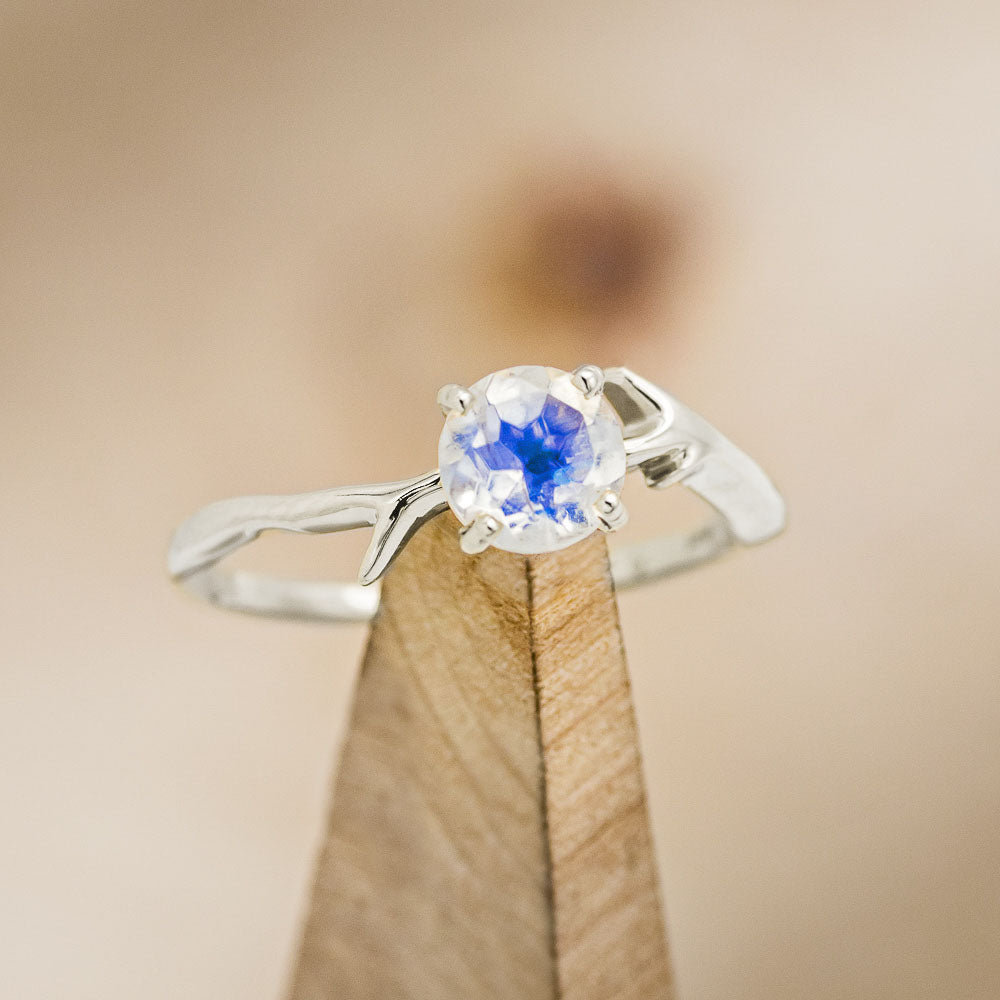 "ARTEMIS" - ROUND CUT ENGAGEMENT RING WITH AN ANTLER-STYLE STACKING BAND-Staghead Designs