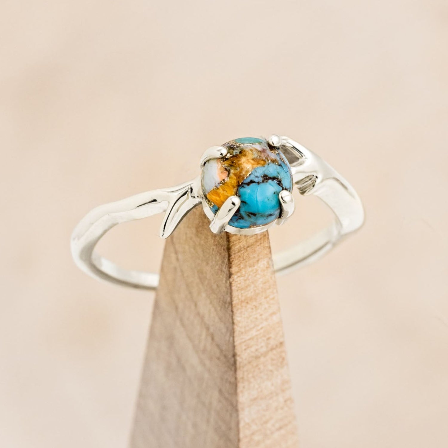 "ARTEMIS" - ROUND CUT ENGAGEMENT RING WITH AN ANTLER-STYLE STACKING BAND-Staghead Designs