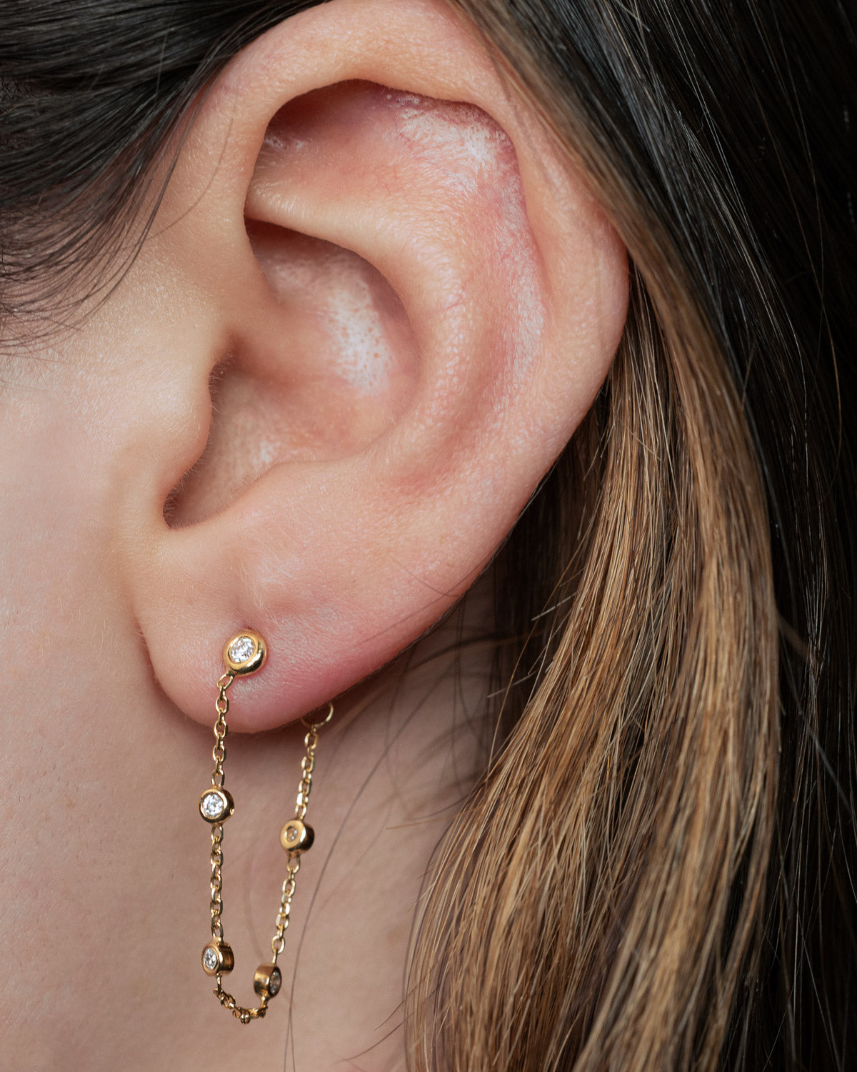 1/6CTW BEZEL SET DIAMOND CHAIN EARRINGS-Staghead Designs