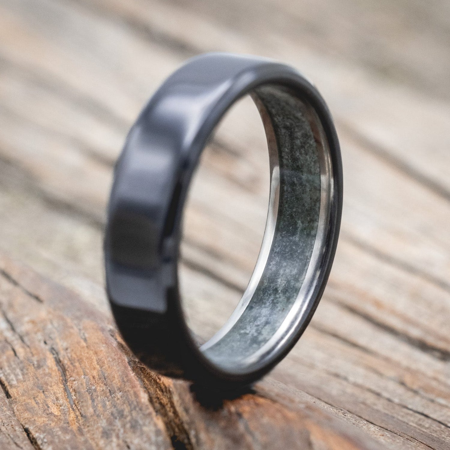 CRUSHED MOSS AGATE LINED WEDDING BAND-Staghead Designs