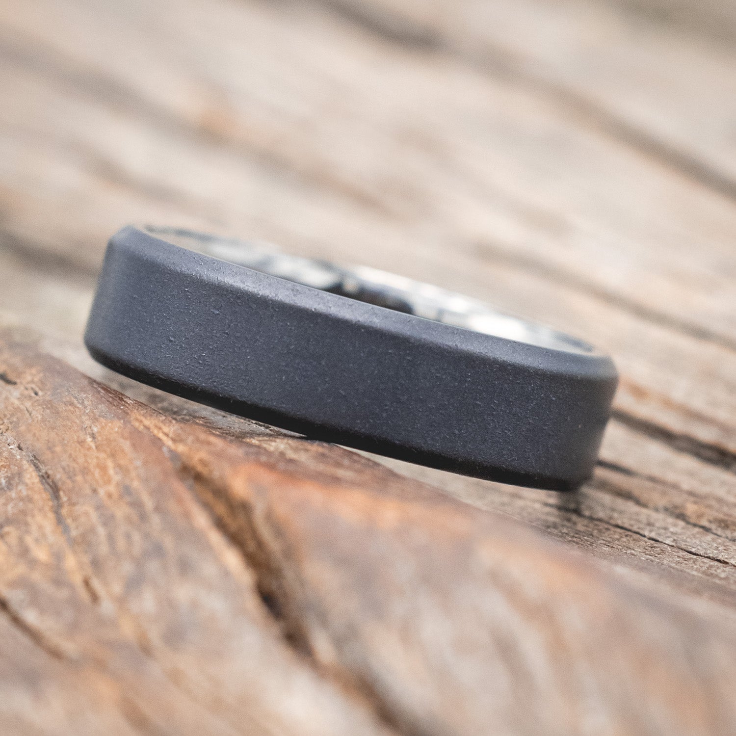 CRUSHED MOSS AGATE LINED WEDDING BAND WITH A SANDBLASTED FINISH-Staghead Designs