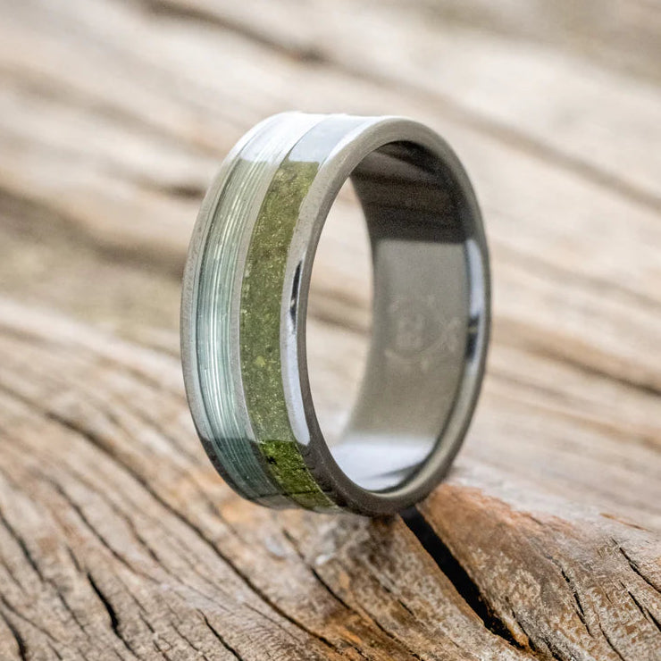 "DYAD" - MOSS & FISHING LINE WEDDING RING WITH HAMMERED FINISH - BLACK ZIRCONIUM - SIZE 8 1/2-Staghead Designs