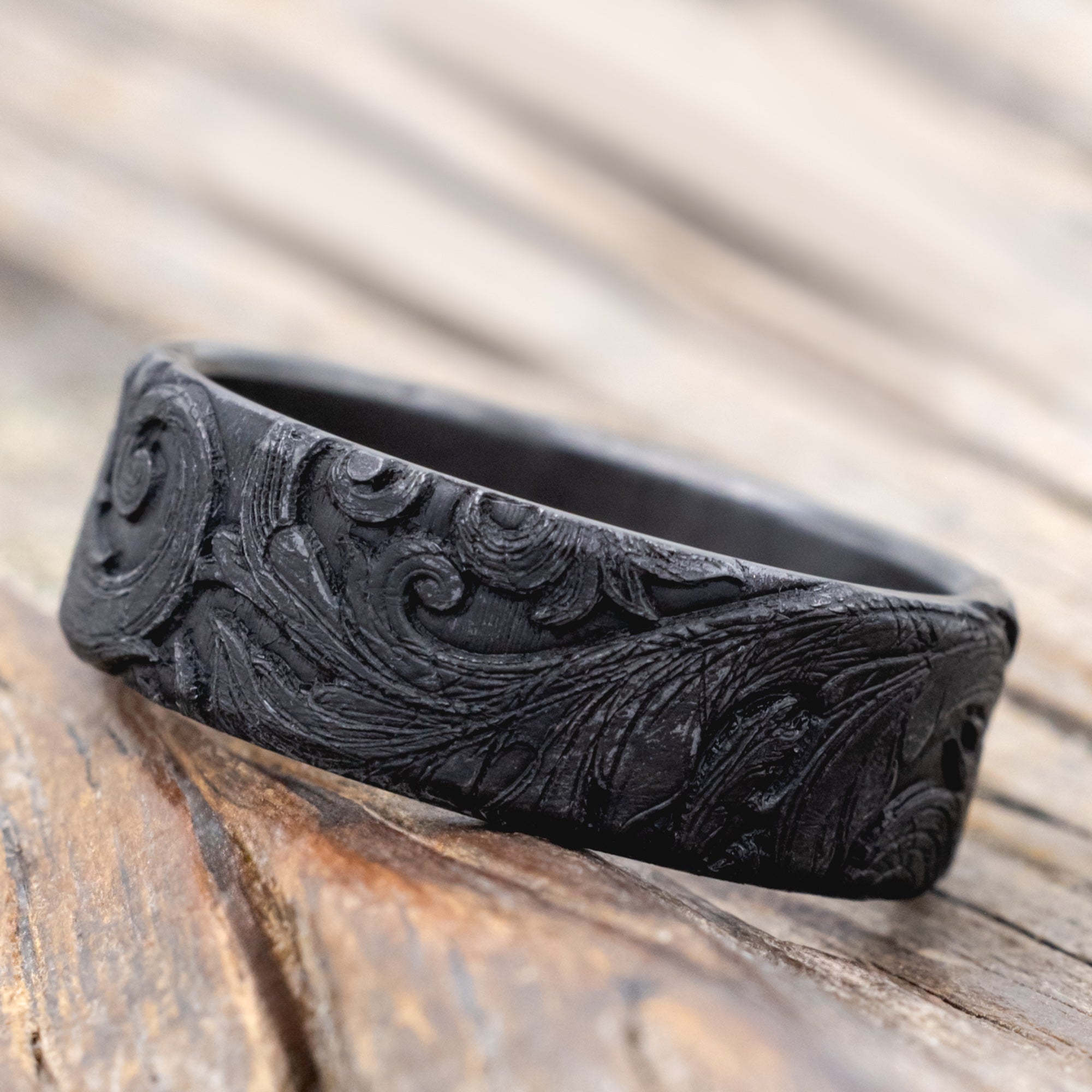 "FIELDER" - 3D ENGRAVED BOTANICAL-INSPIRED WEDDING BAND-Staghead Designs