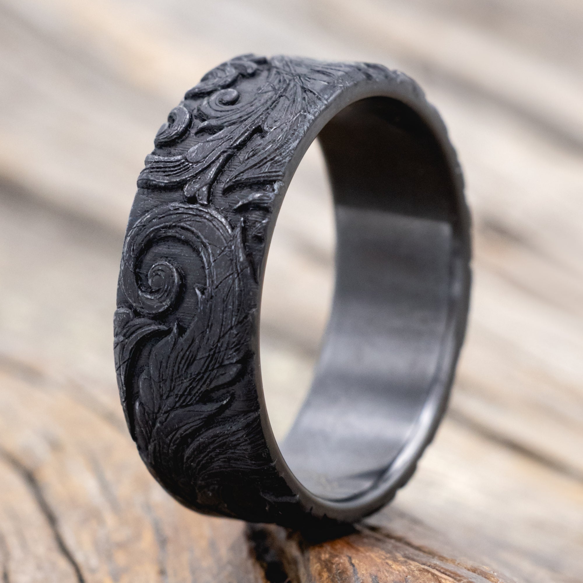 "FIELDER" - 3D ENGRAVED BOTANICAL-INSPIRED WEDDING BAND-Staghead Designs
